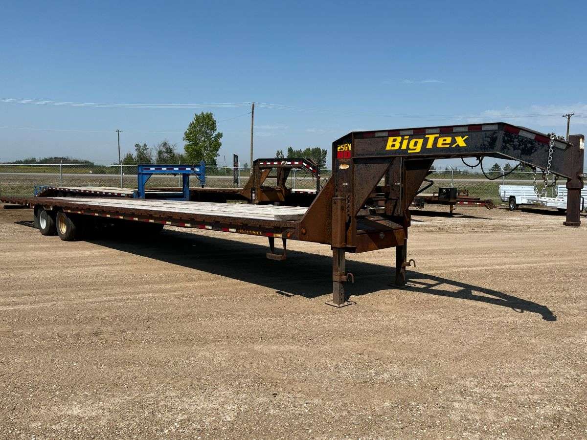 Used 2019 Big Tex 40' Gooseneck Flat Deck