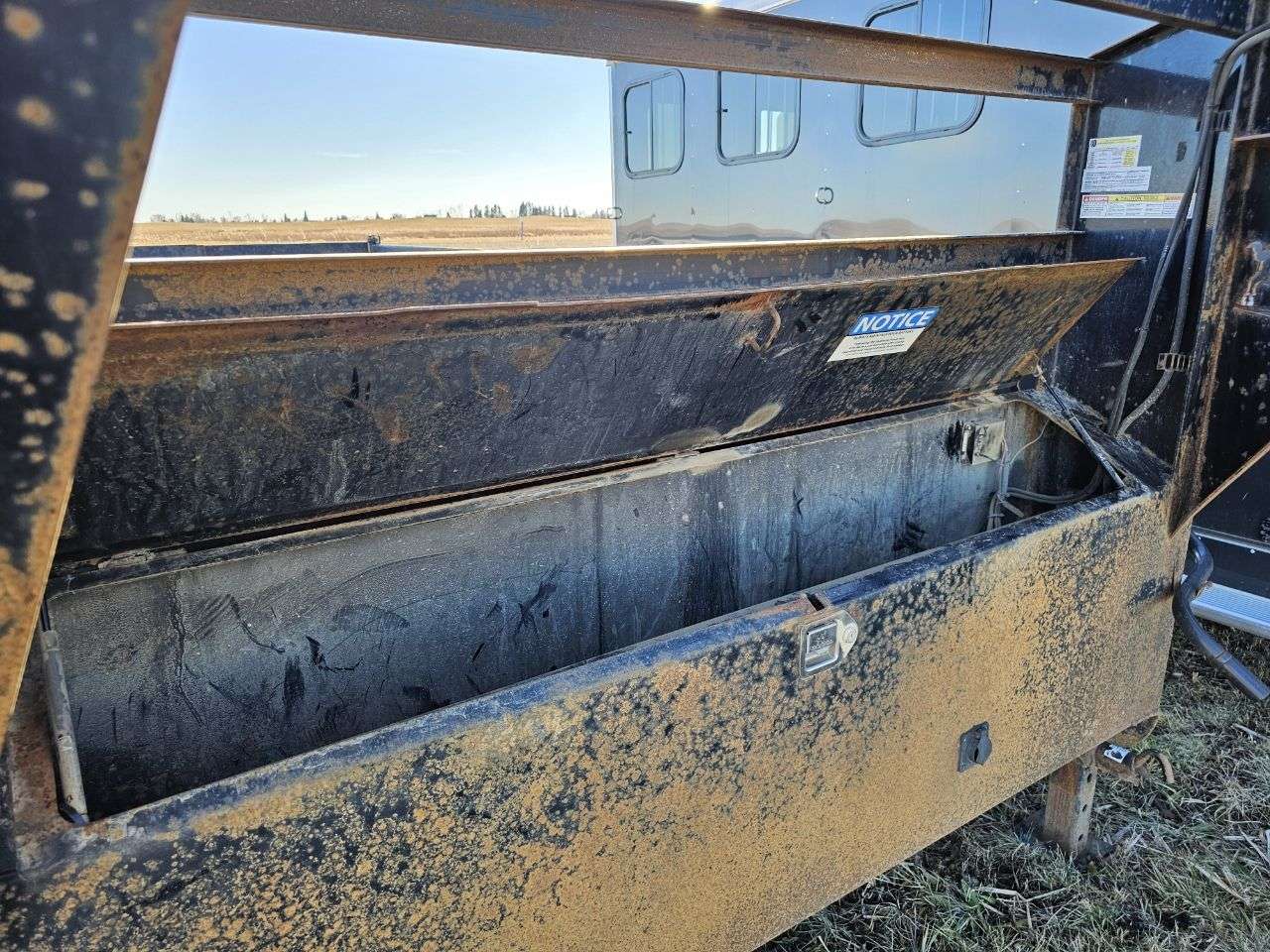 Used 2019 Iron Bull 16' Gooseneck Dump