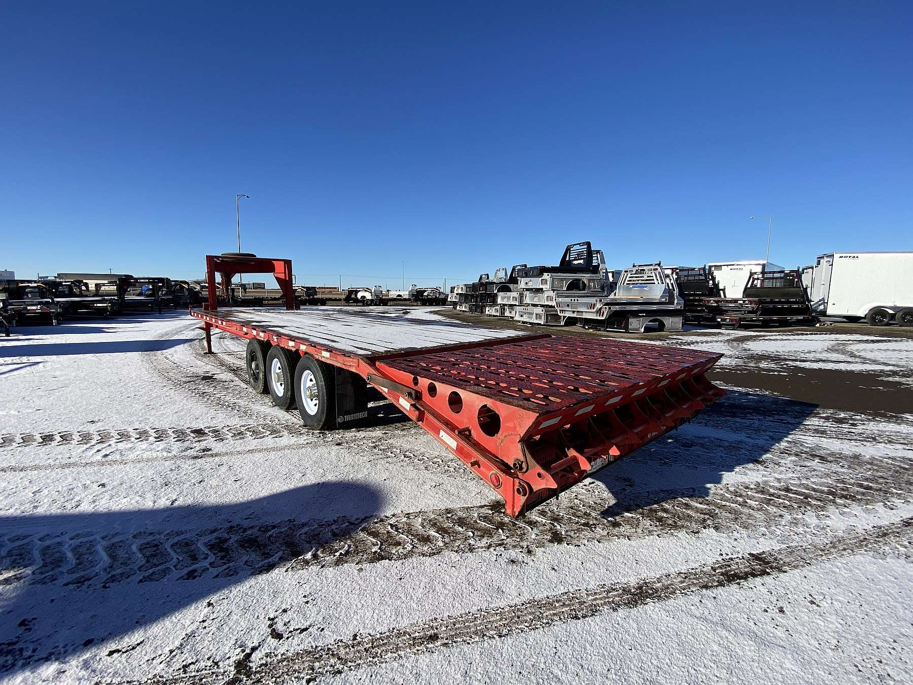 Used 2019 Trailtech 24' + 5' Gooseneck Trailer