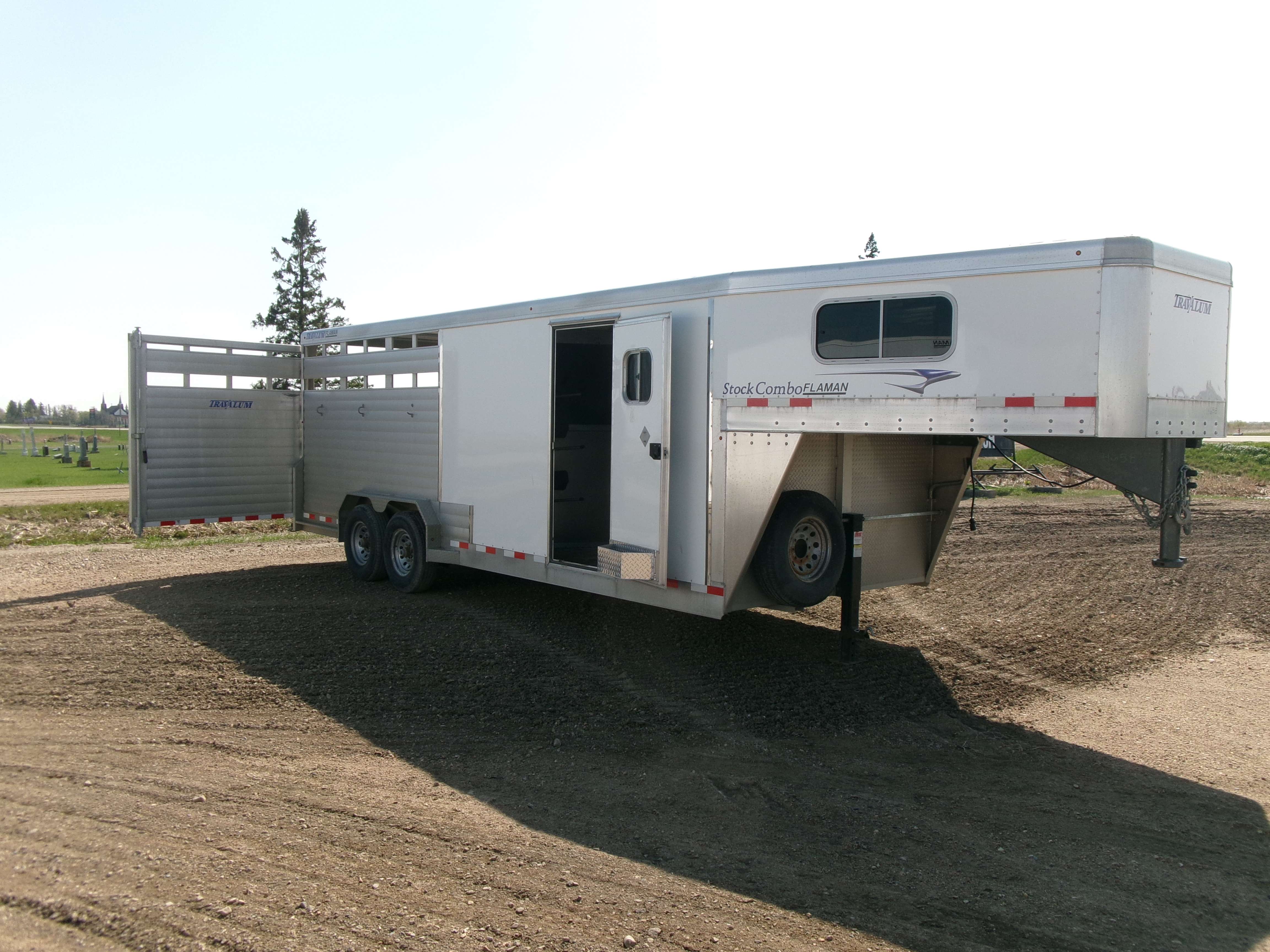 Used 2019 Travalum LS-MT 8'5" x 24' Stock