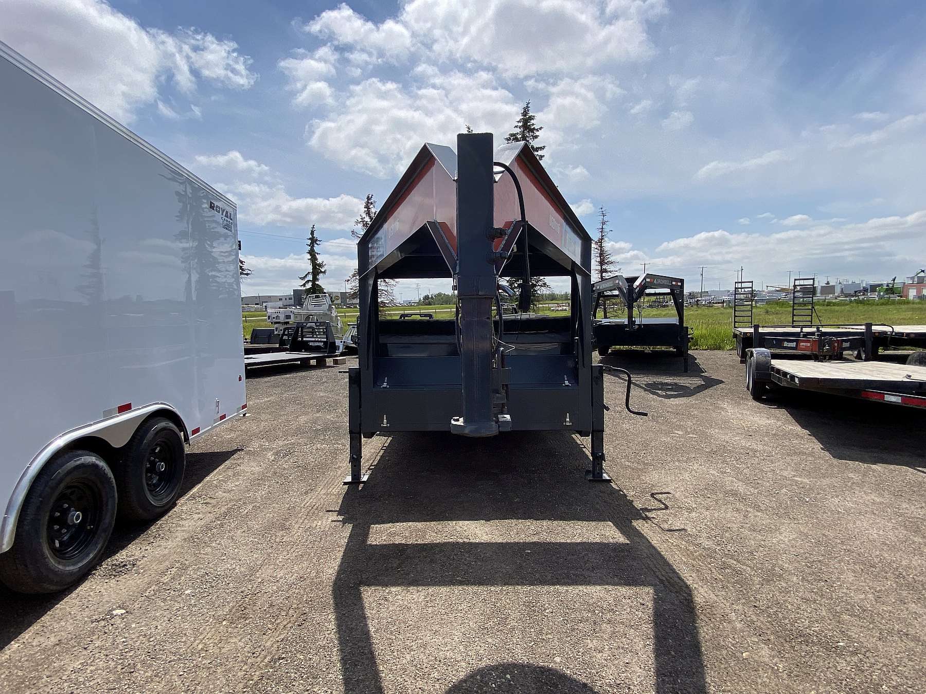 Used 2020 Brandt 16' Gooseneck Dump Trailer