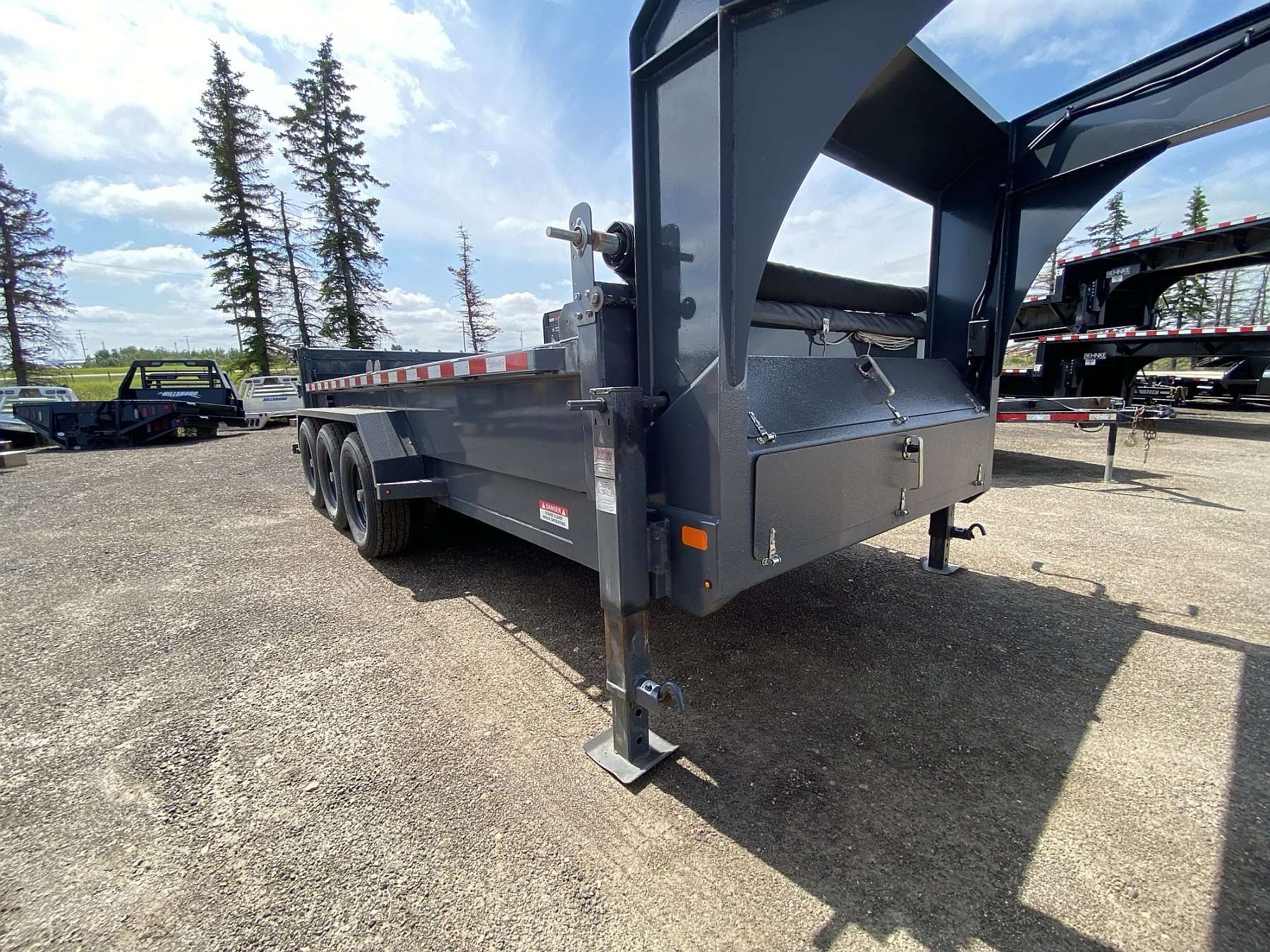 Used 2020 Brandt 16' Gooseneck Dump Trailer