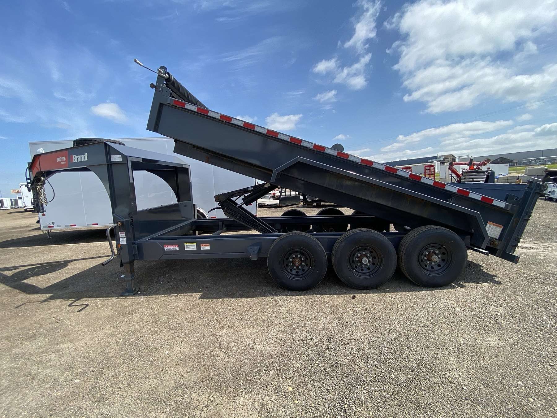 Used 2020 Brandt 16' Gooseneck Dump Trailer