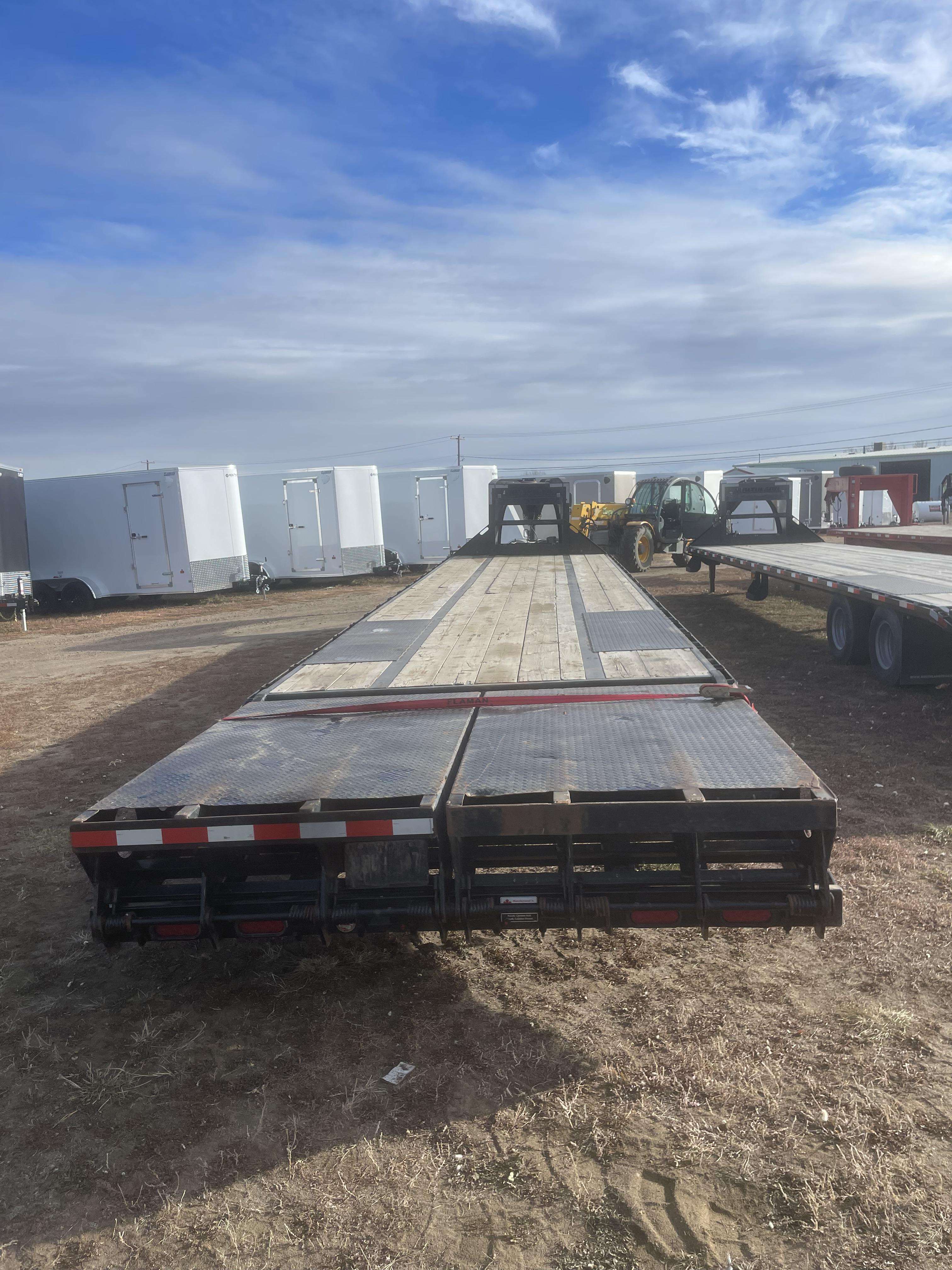 Used 2020 Southland 34' + 6' Gooseneck Trailer