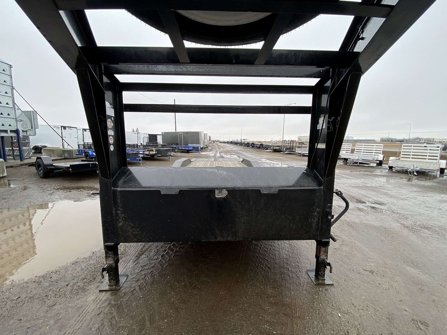 Used 2021 Iron Bull 20' Gooseneck Equipment Trailer