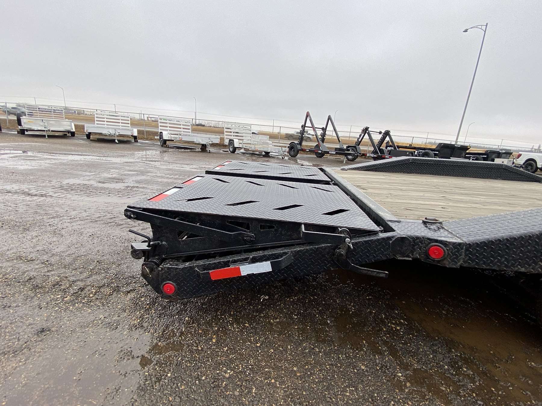 Used 2021 Iron Bull 20' Gooseneck Equipment Trailer