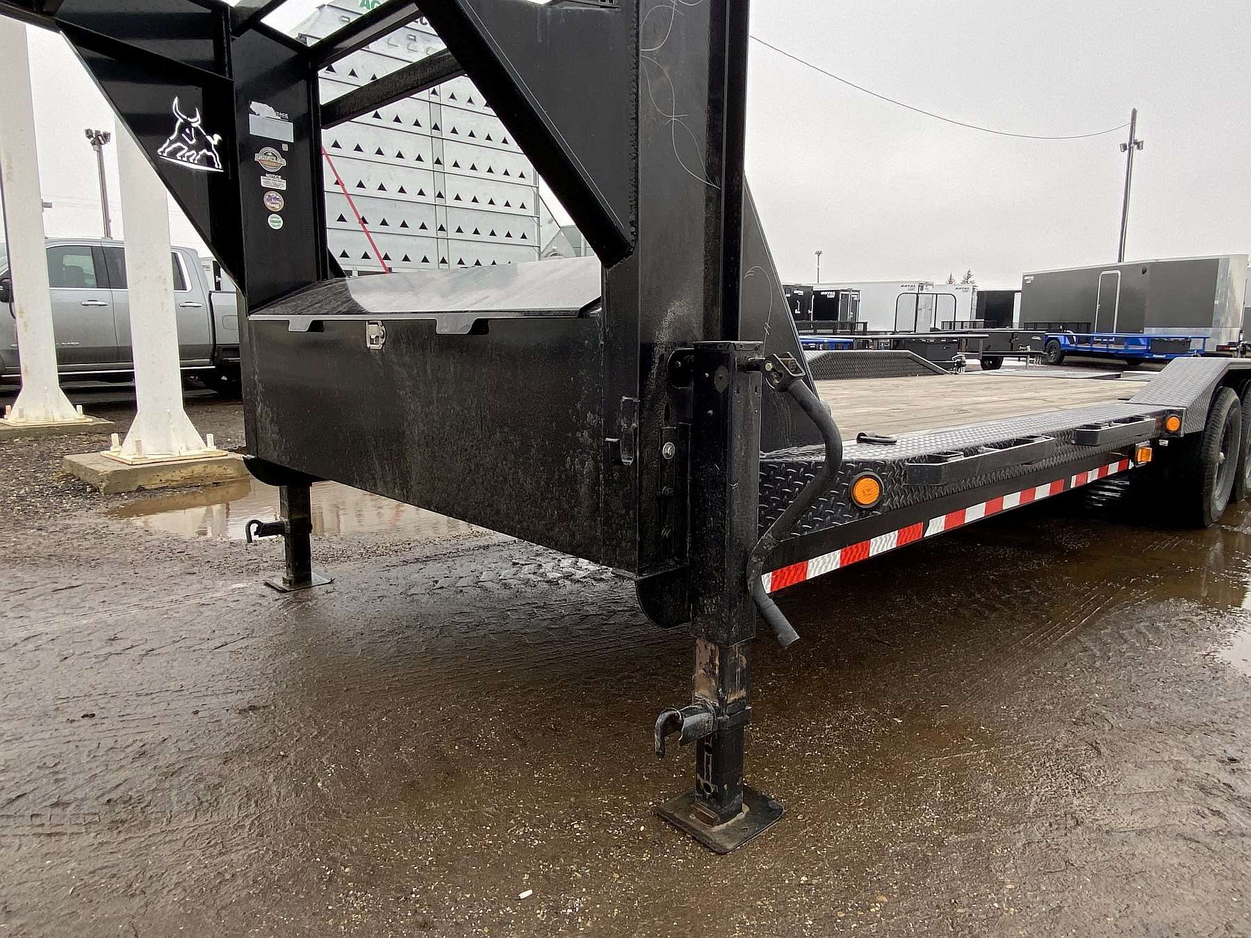 Used 2021 Iron Bull 20' Gooseneck Equipment Trailer