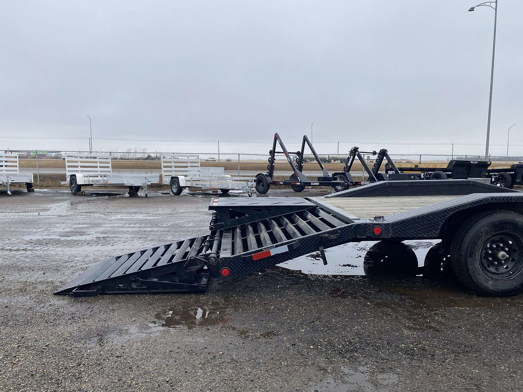 Used 2021 Iron Bull 20' Gooseneck Equipment Trailer