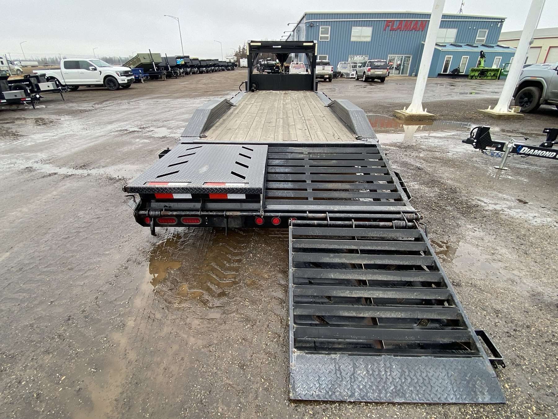 Used 2021 Iron Bull 20' Gooseneck Equipment Trailer