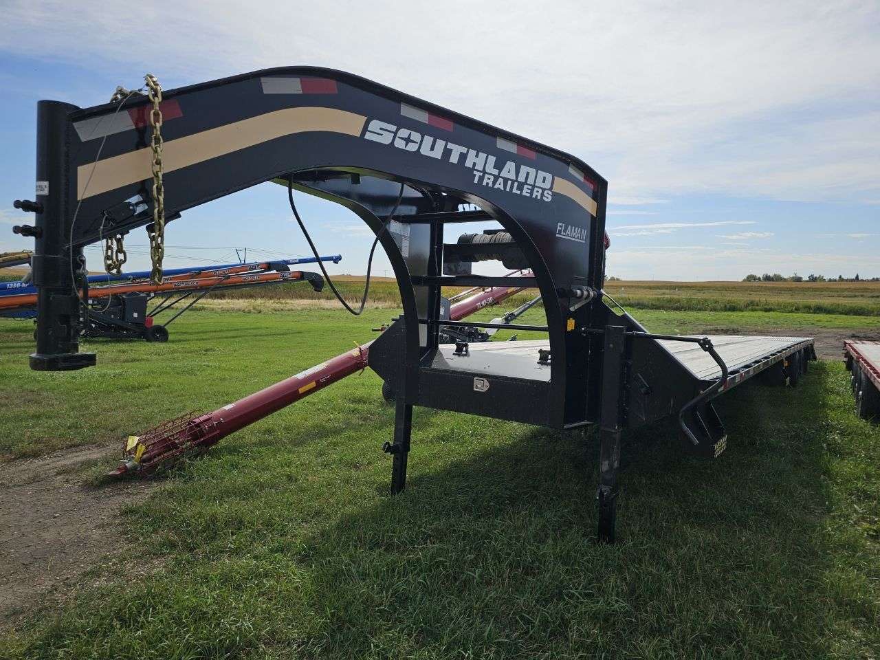 Used 2021 Southland 8'6" x 34' Gooseneck