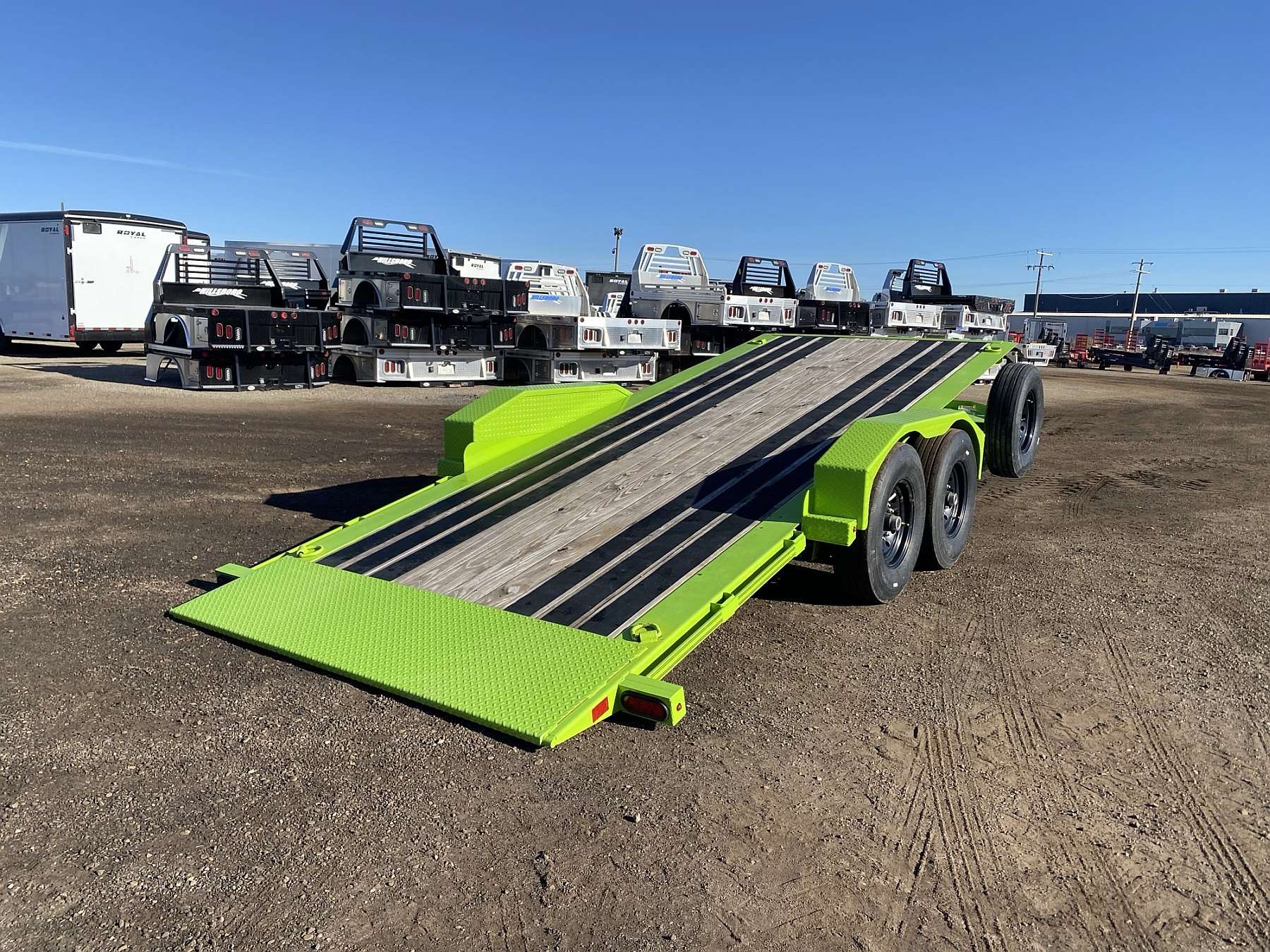 *Used* 2023 Diamond C HDT207- 18' Tilt Deck Trailer