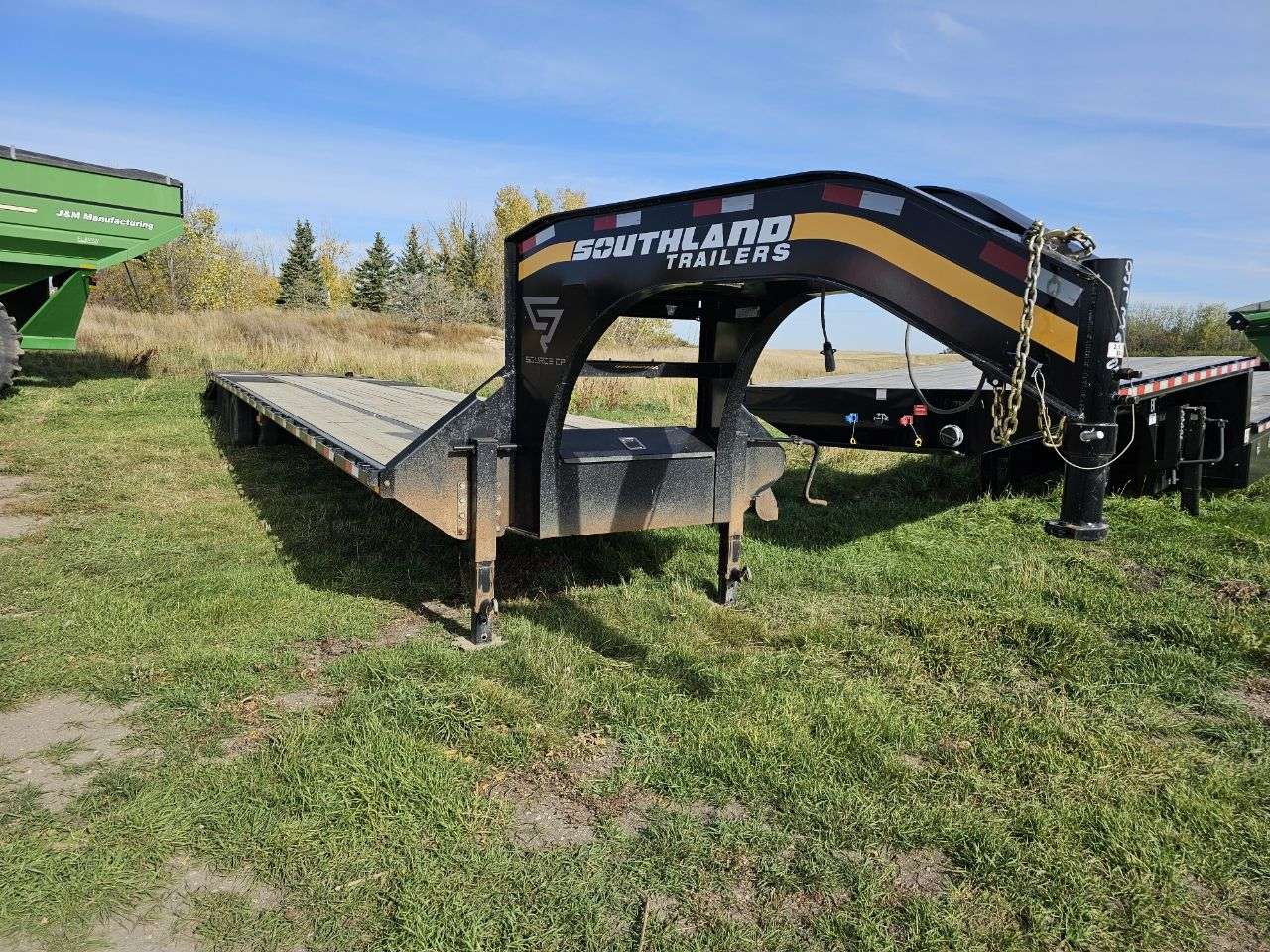 Used 2024 Southland 34' Gooseneck Flat Deck