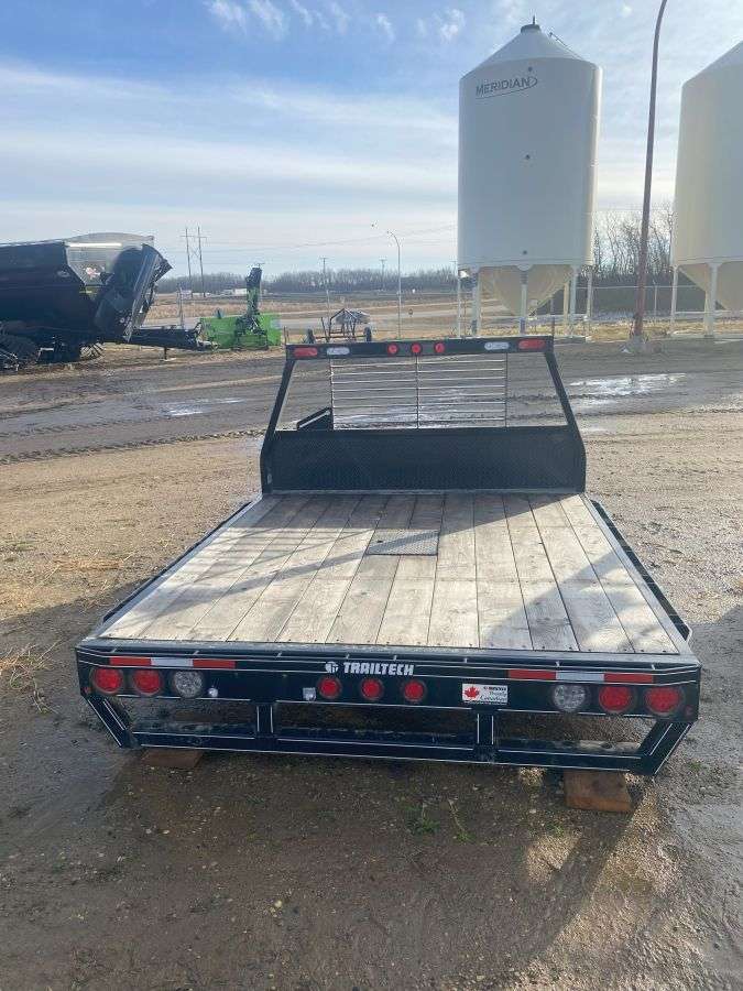 Used 2024 Trailtech 8'6 x 90" Truck Deck