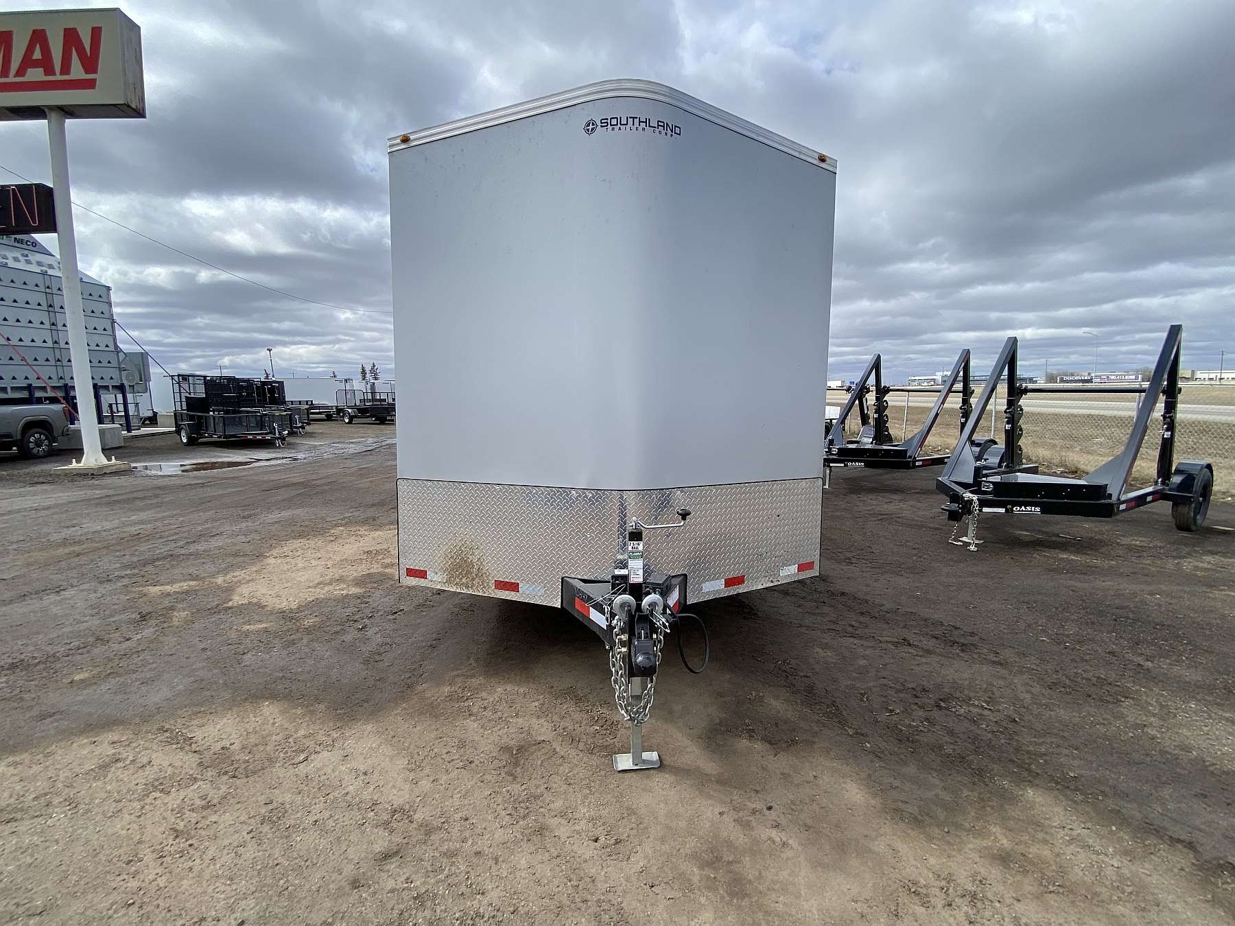 Used 2025 Royal 8.5'x22' Enclosed Cargo Trailer