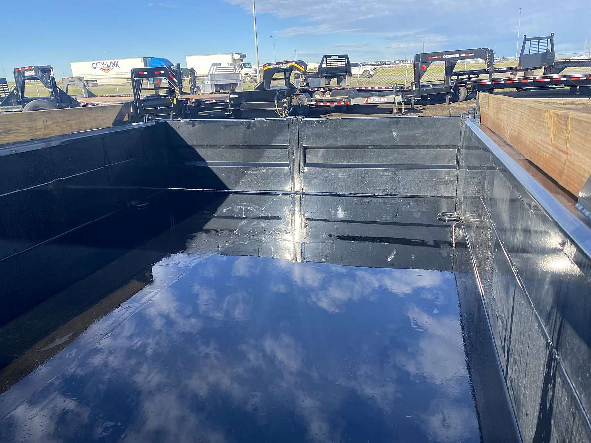 *Year End Clearout* 2025 Diamond C Baseline 14' Dump Trailer