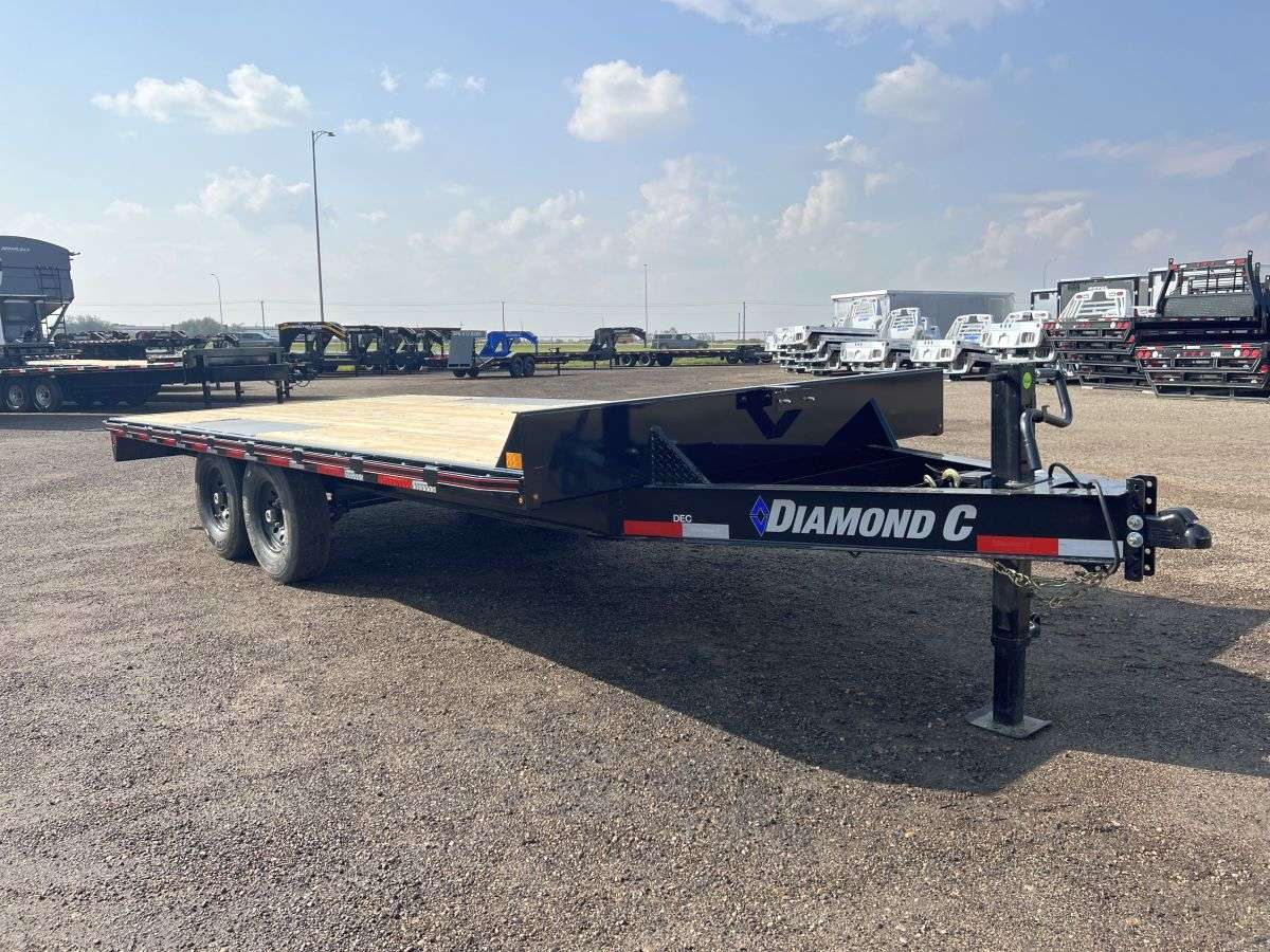 2024 Diamond C 18' Deck-Over Trailer