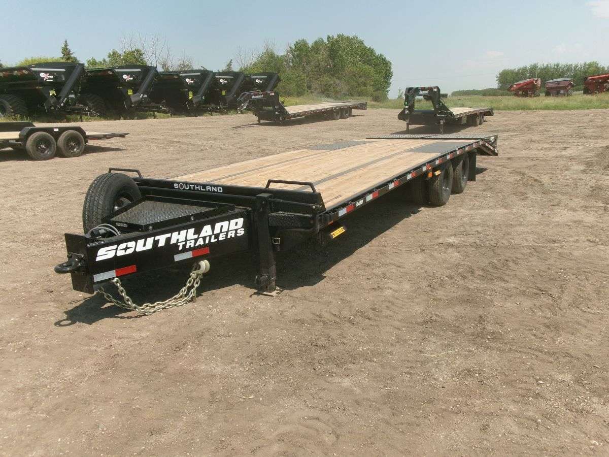 2024 Southland ETA 8'6" x 28' Pintle Beavertail Flat Deck