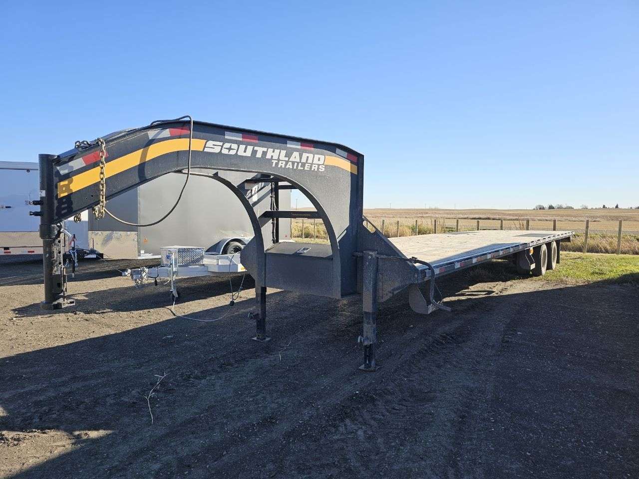 2024 Southland HBAT 8'6" x 36' Gooseneck Flat Deck