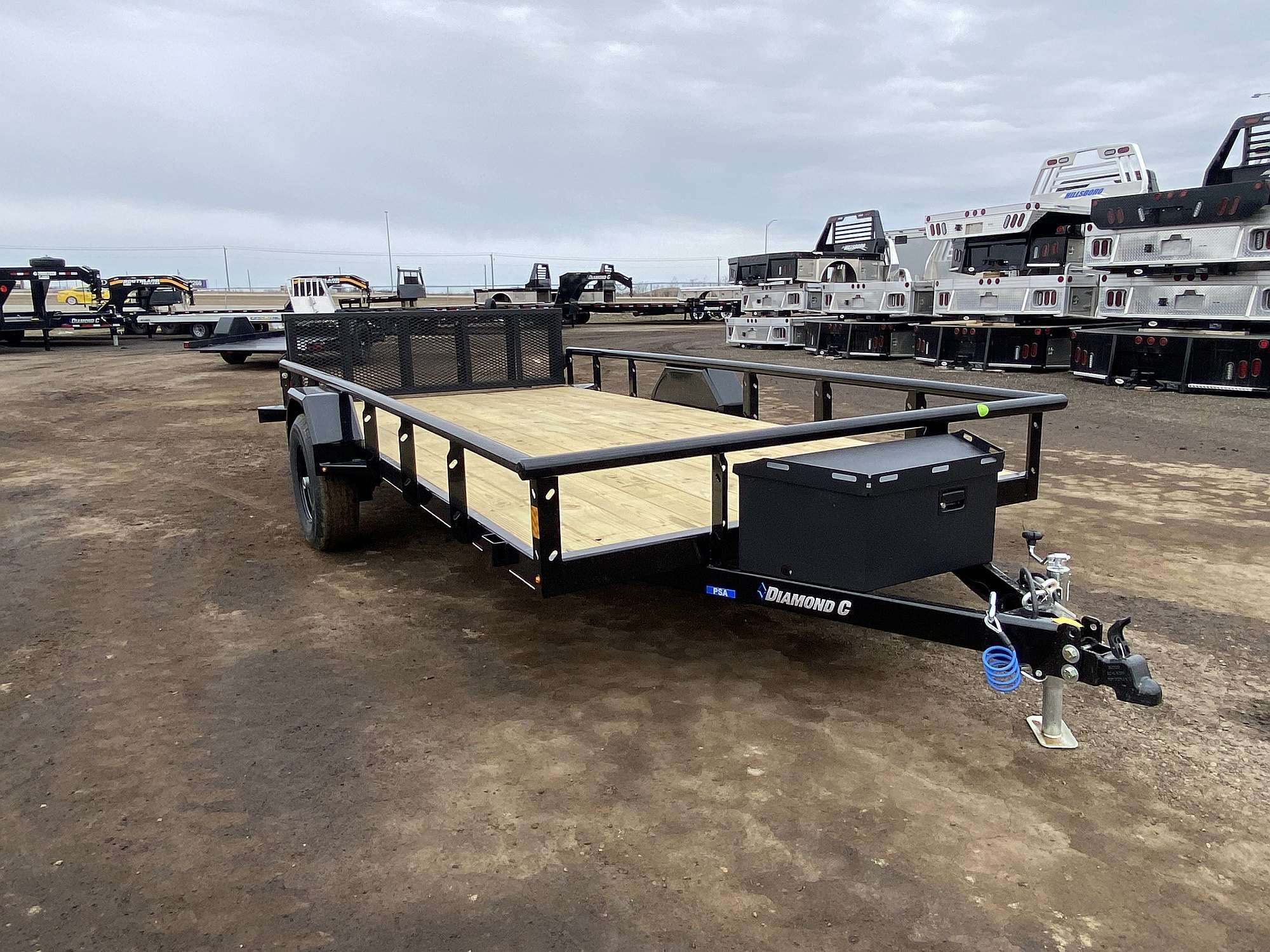 2025 Diamond C 14' Premium Utility Trailer