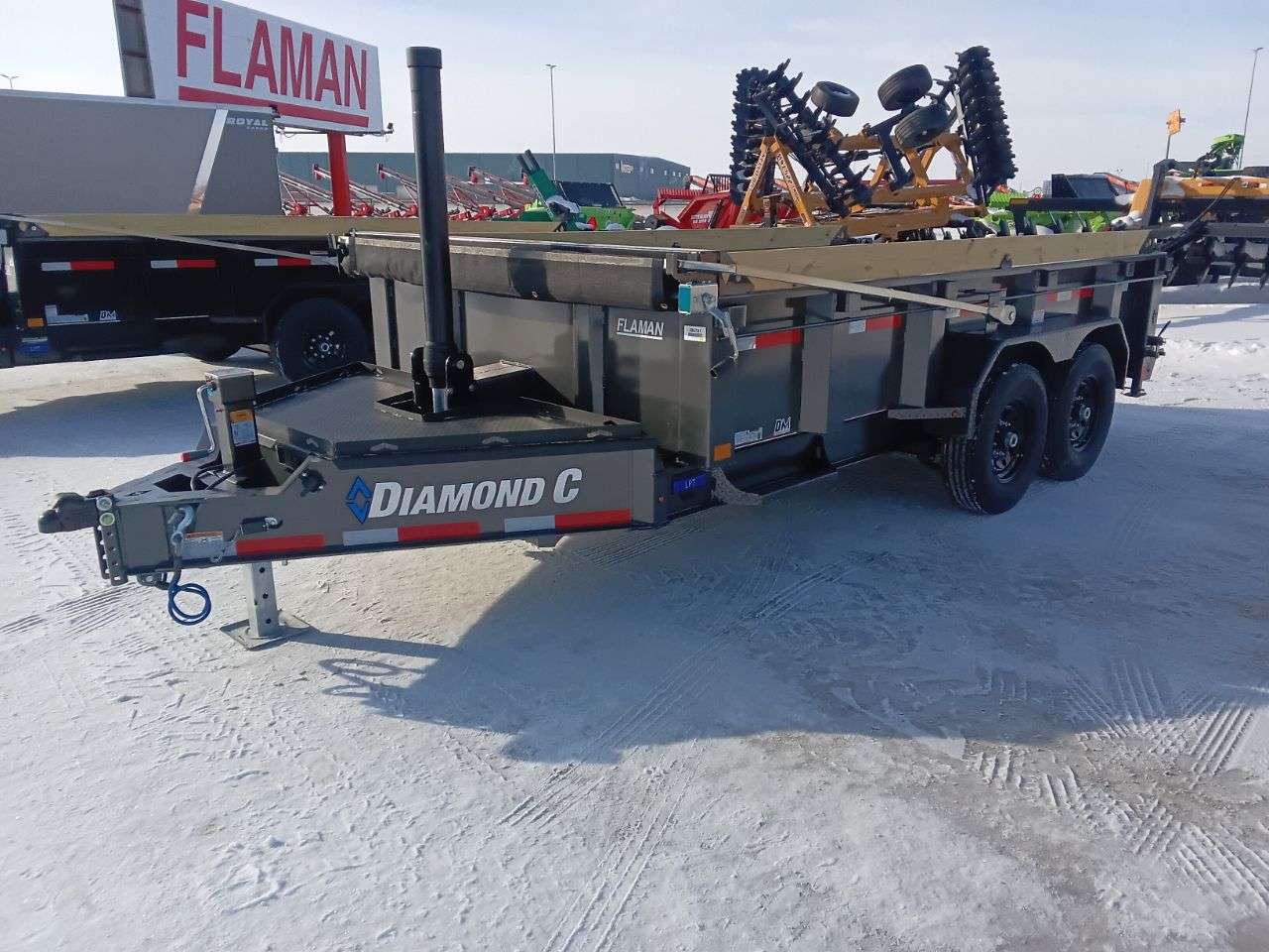 2025 Diamond C LPT 82" x 14' Dump