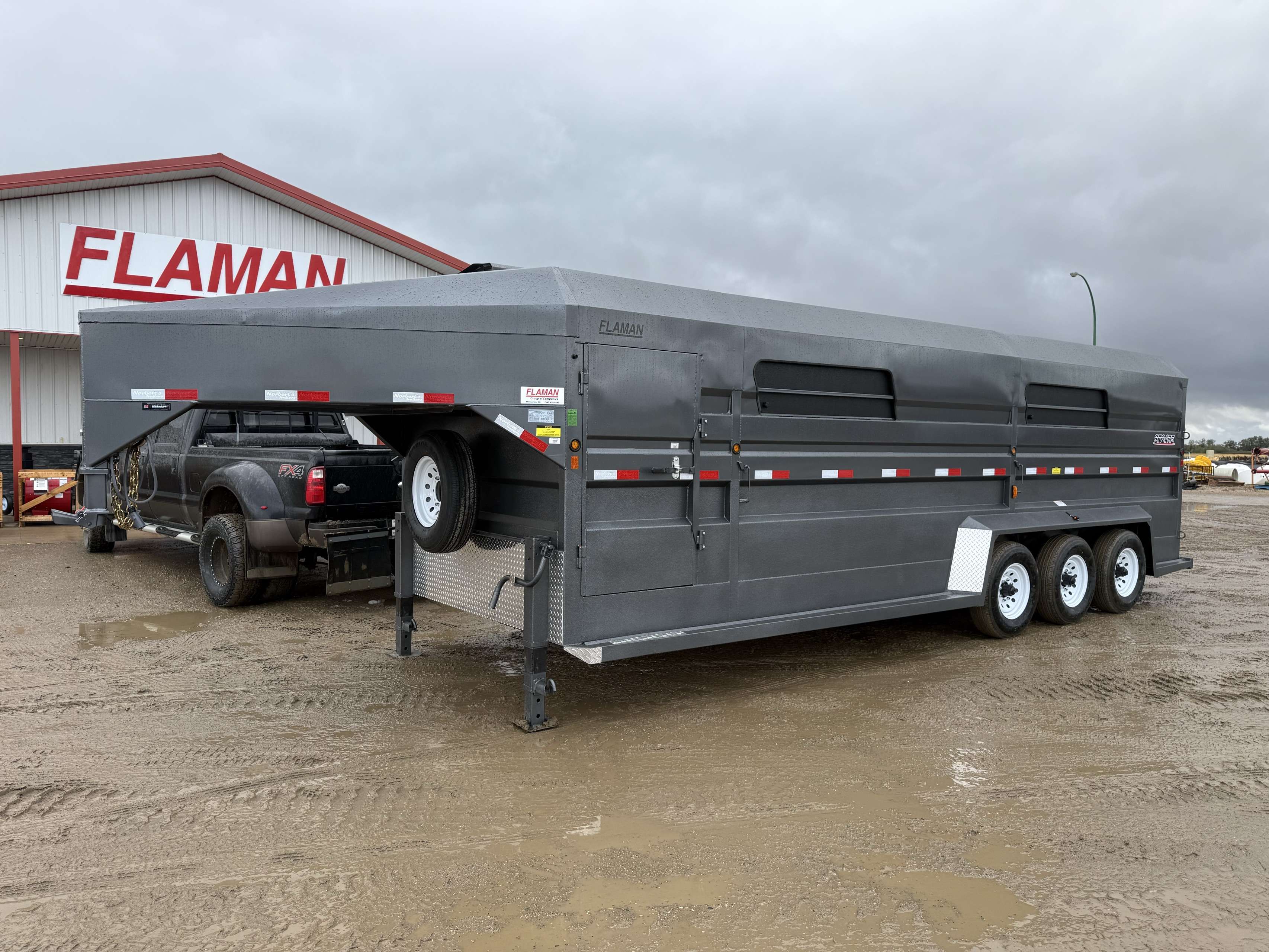 2025 Norbert 7'6" x 24' Gooseneck Livestock Trailer