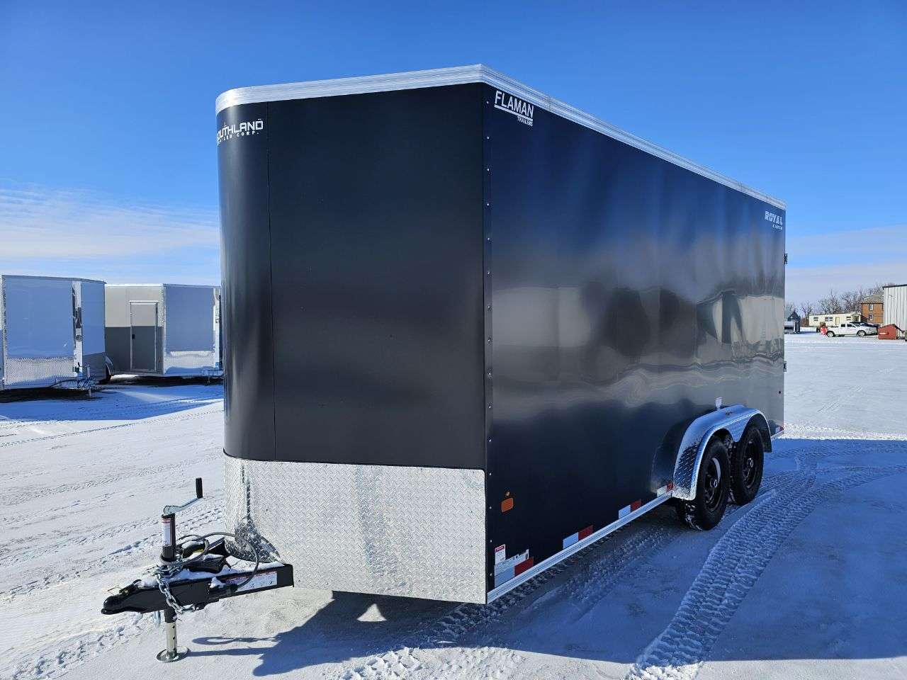 2025 Royal LCH 7'6" x 16' + V-Nose Cargo