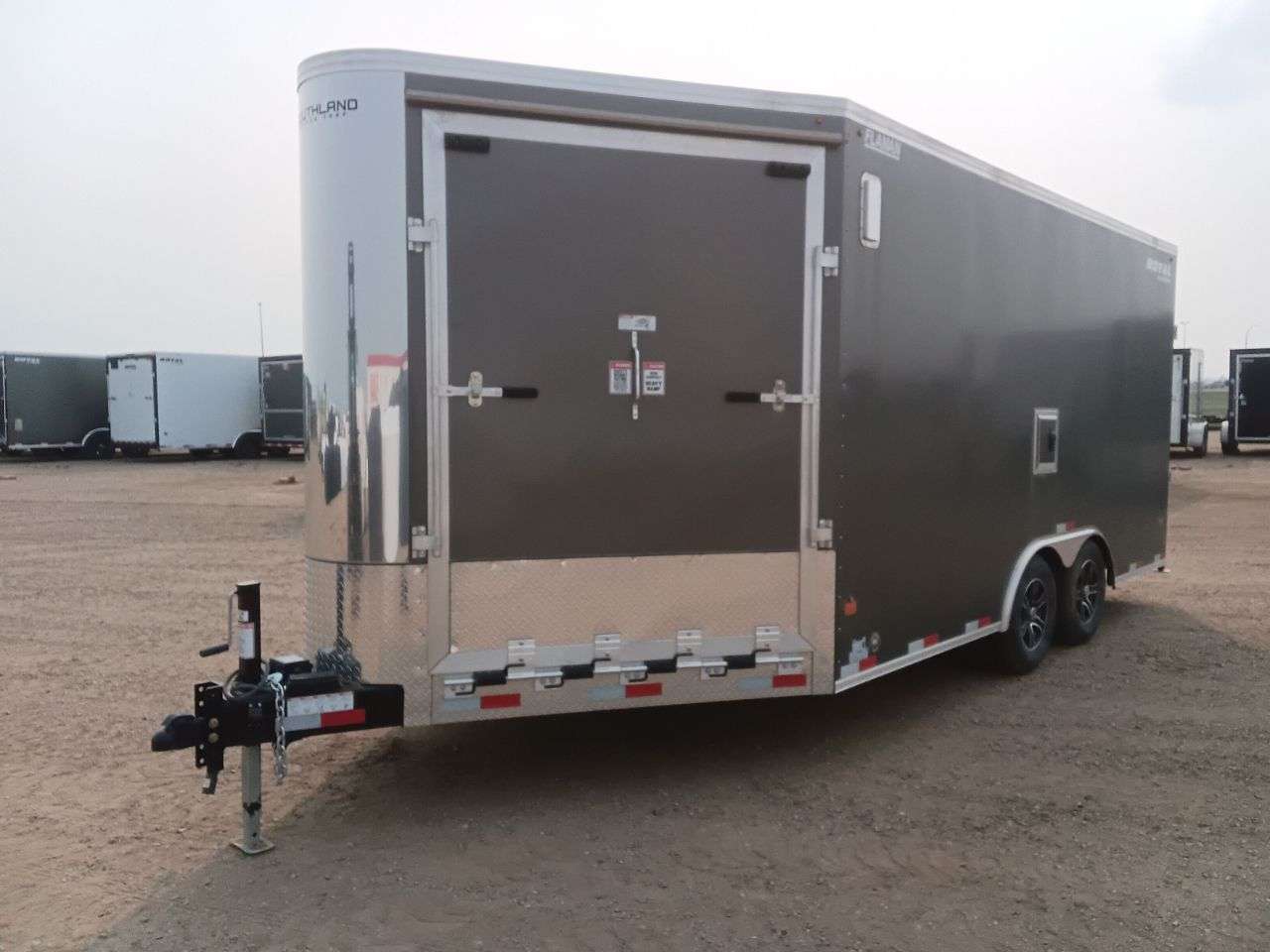 2025 Royal XR 8'6" x 16' + V-Nose Toy Hauler