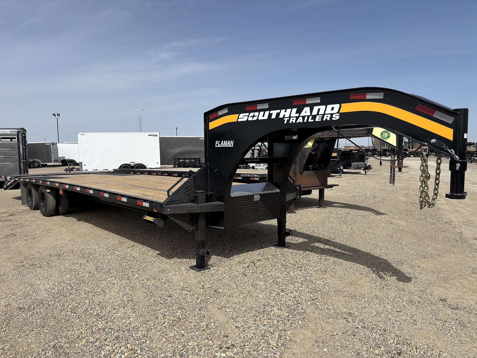 2025 Southland 26'+6' Gooseneck Trailer