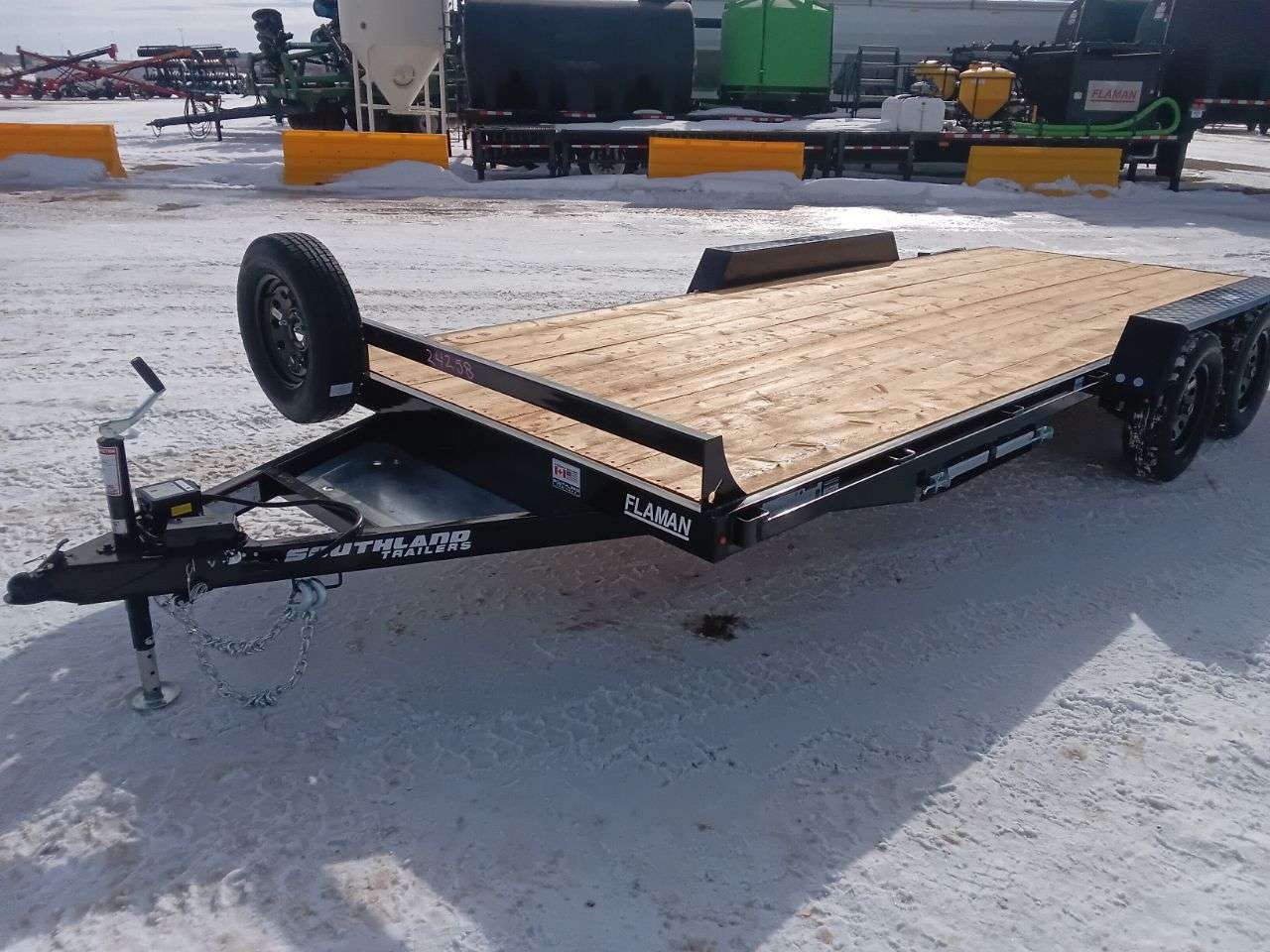 2025 Southland LBA 8'6" x 18' Flat Deck