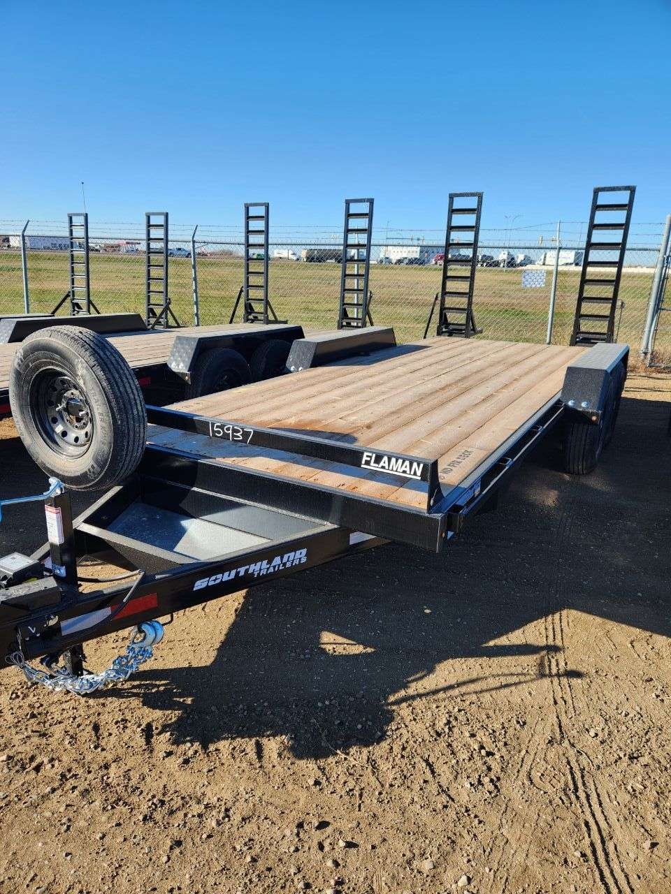 2025 Southland LBA 8'6" x 18' Flat Deck Trailer