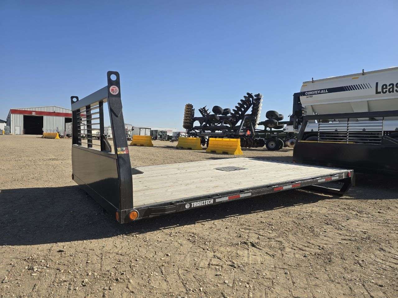 2025 Trailtech 11'3" Truck Deck