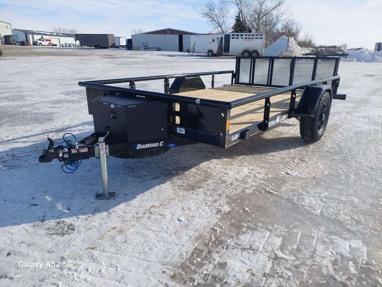 2026 Diamond C 83" x 12' Utility Trailer