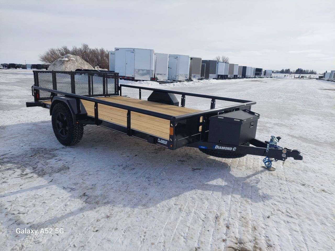 2026 Diamond C 83" x 12' Utility Trailer