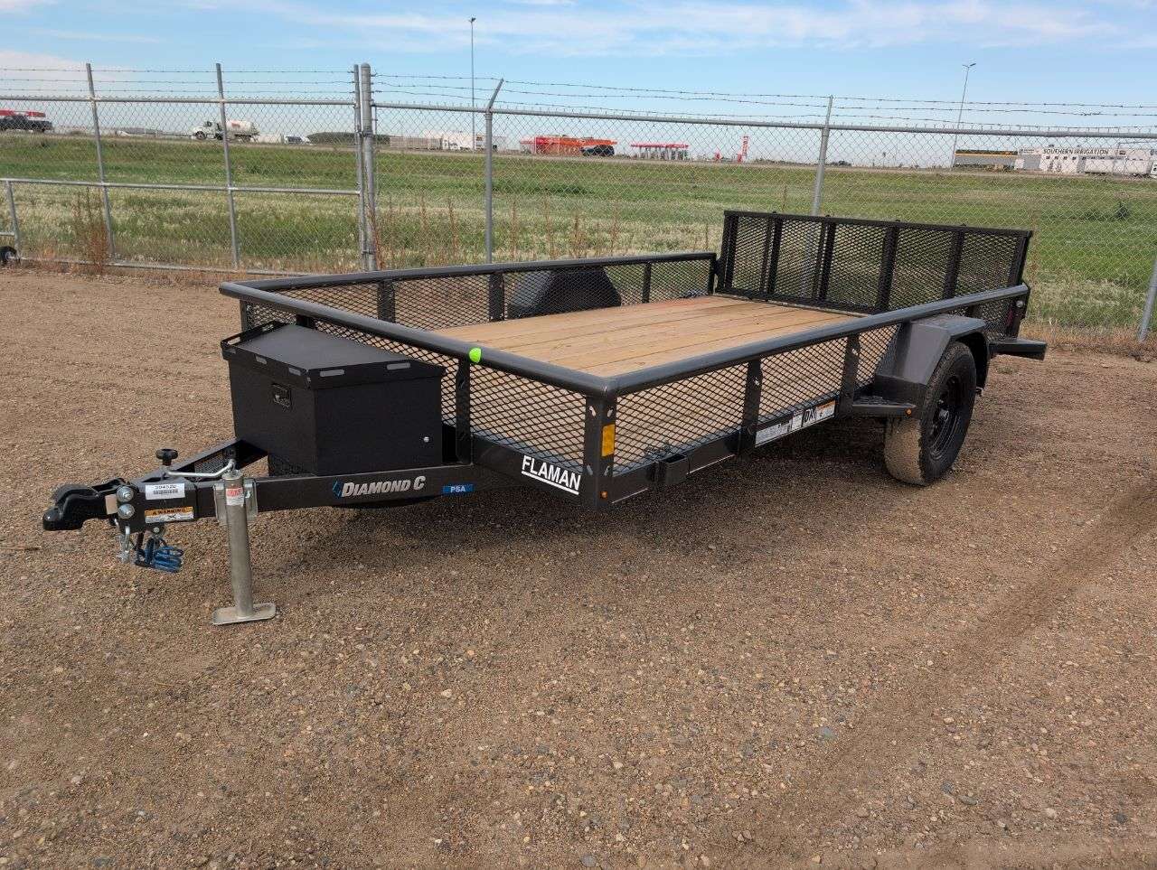 2026 Diamond C PSA 83" x 12' Utility Trailer