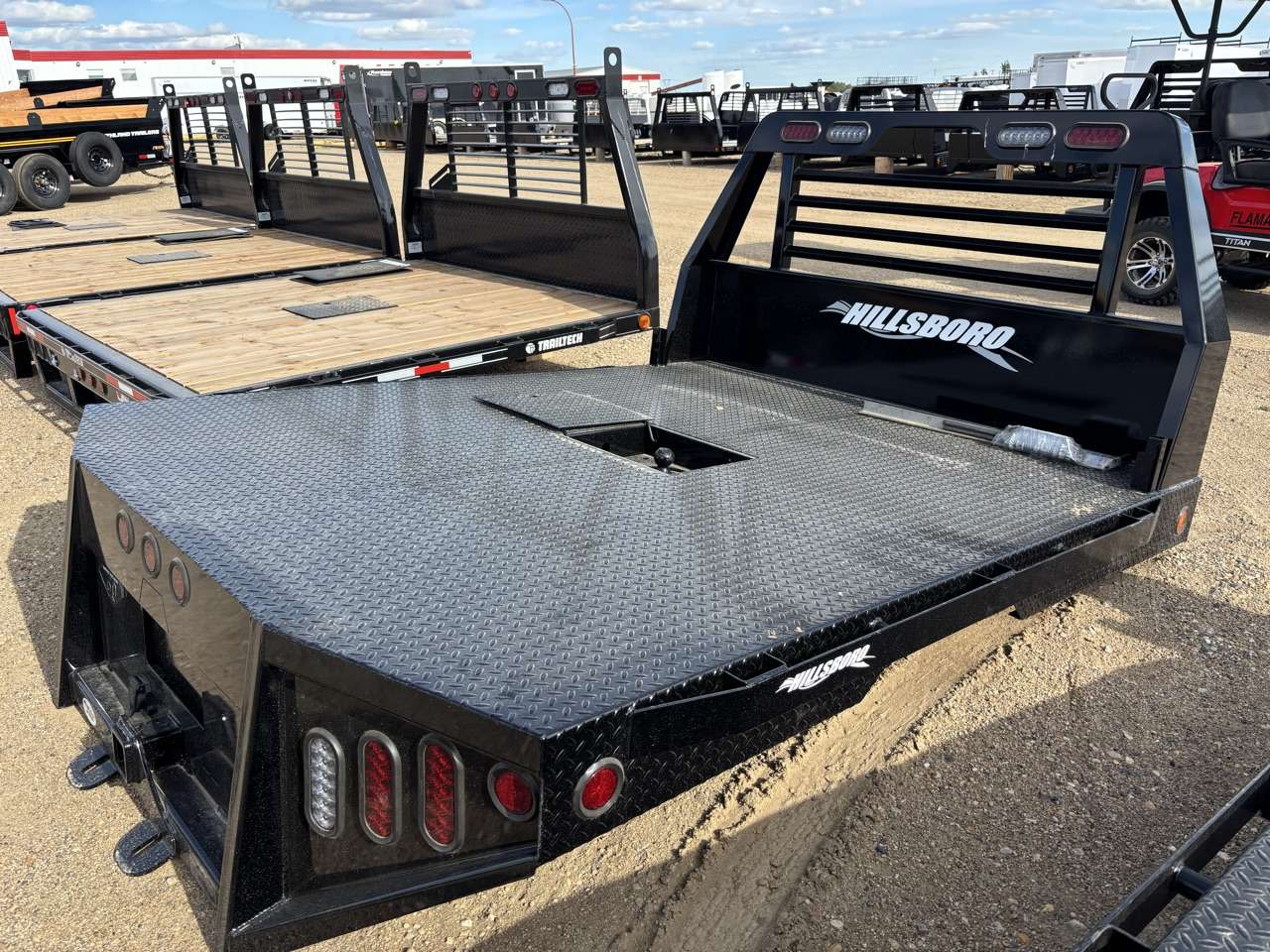 2026 Hillsboro 8'6" Single Flat Truck Deck - Ford