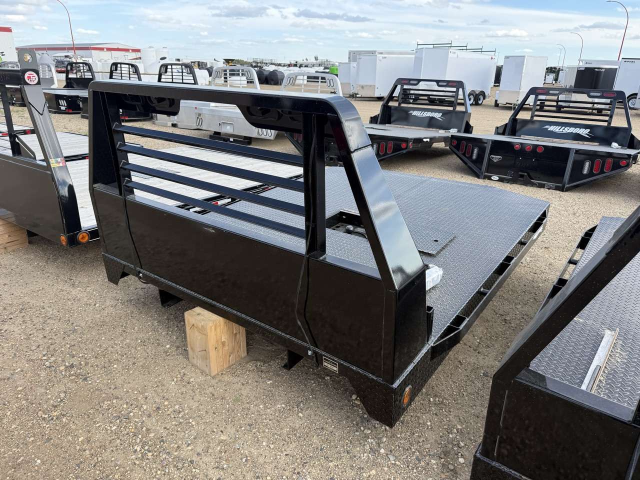 2026 Hillsboro 8'6" Single Flat Truck Deck - Ford