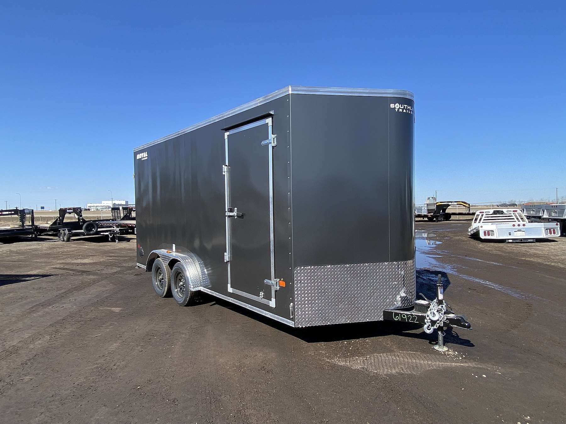 2026 Royal 7.5'x18' Enclosed Cargo w/ 16" Center Upgrade