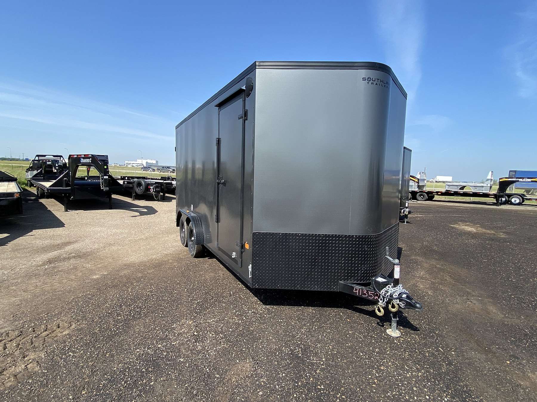 2026 Royal 7.5'x18' Enclosed Cargo w/ Blackout Package