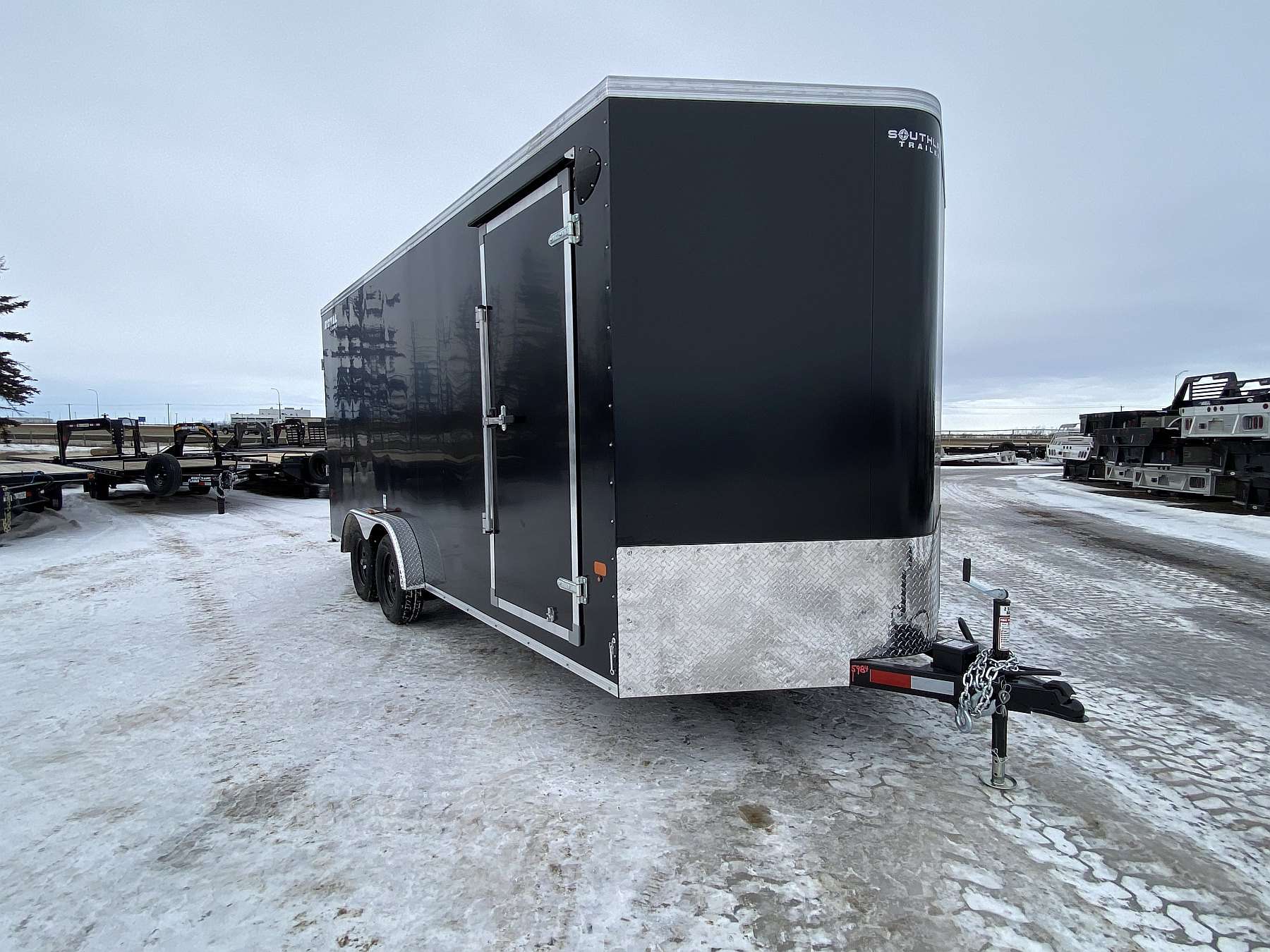 2026 Royal 7.5'x20' Enclosed Cargo w/ Ramp Door