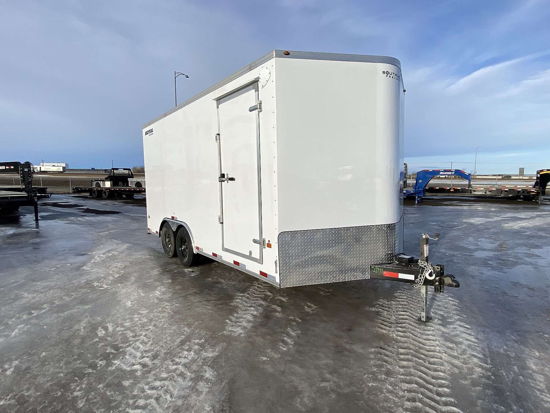 2026 Royal 8.5'x18' Enclosed Cargo Trailer w/ Dovetail