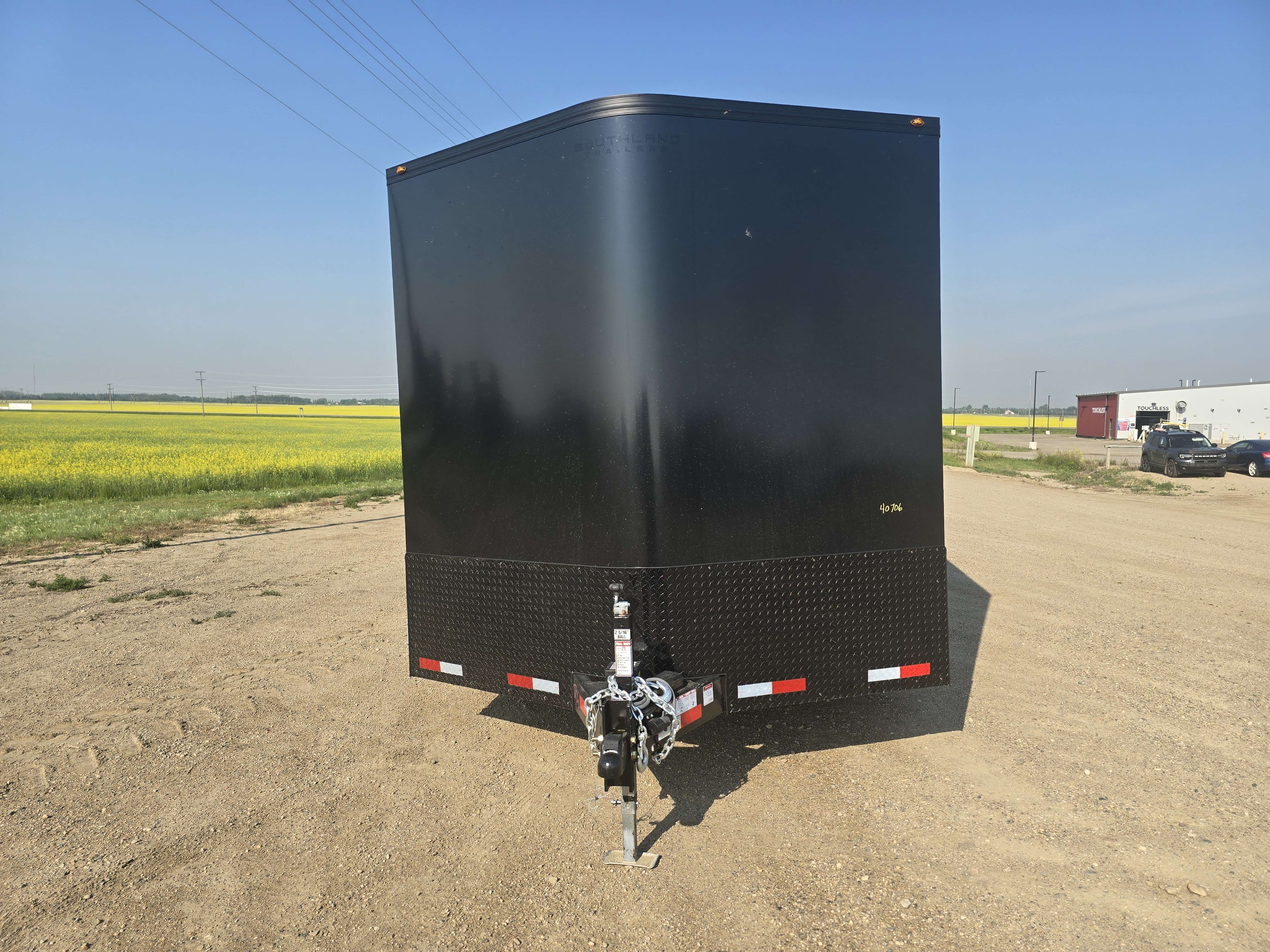 2026 Royal LARC 8'6" x 24' + V-Nose Car Hauler Trailer