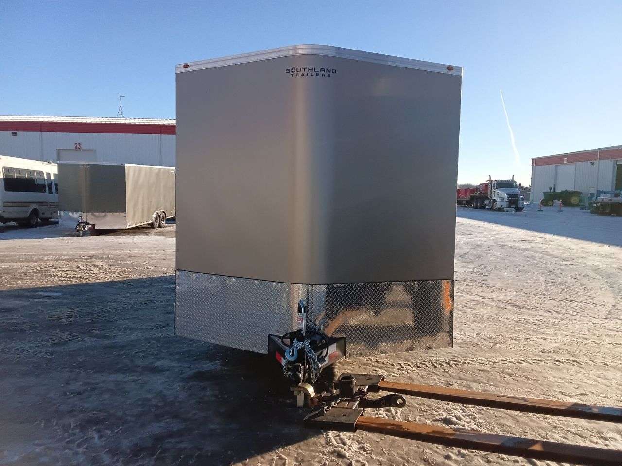 2026 Royal LARC 8'6" x 24' + V-Nose Car Hauler Trailer