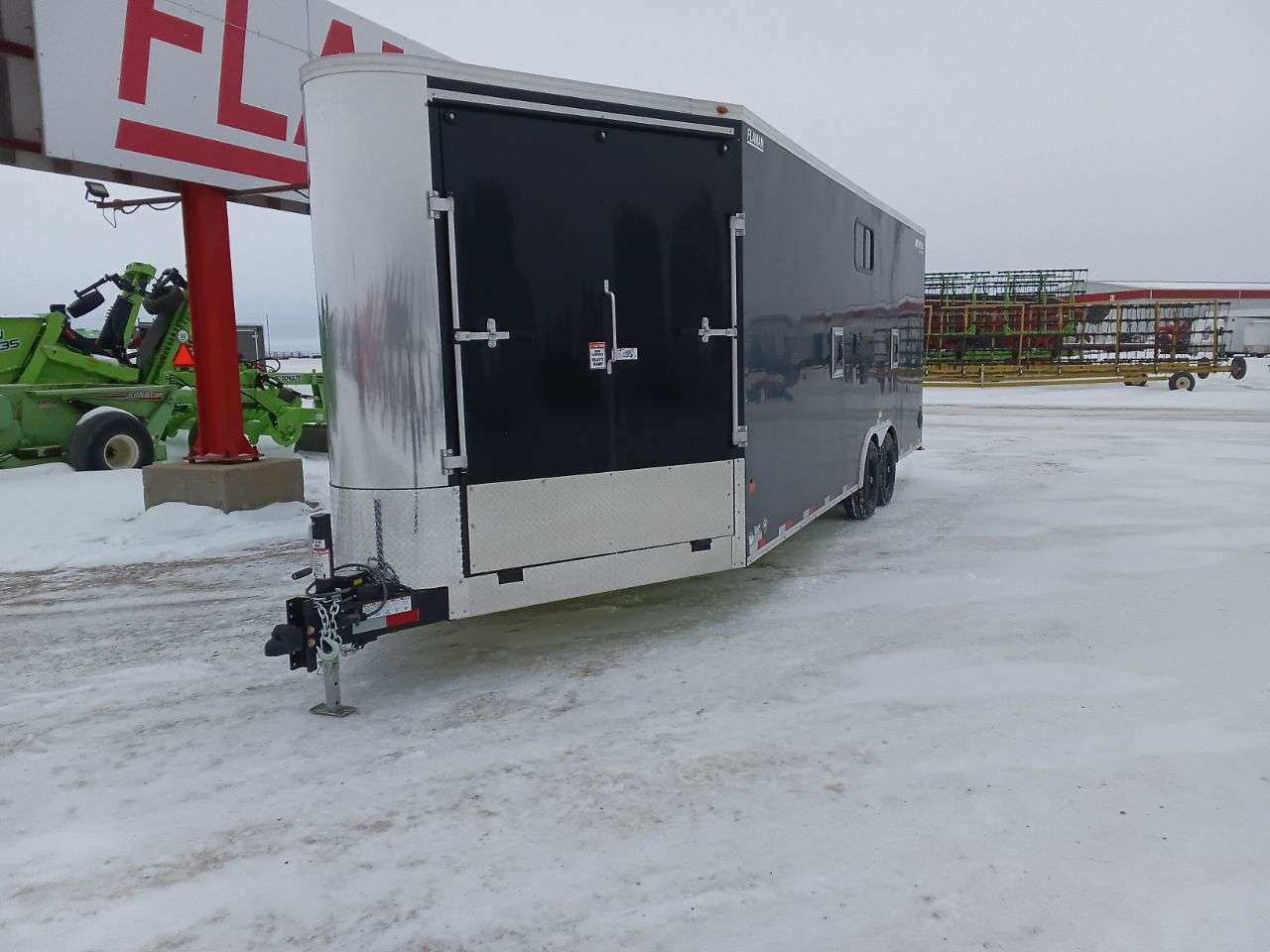 2026 Royal LARSM 8'6" x 22' + V-Nose Toy Hauler Trailer