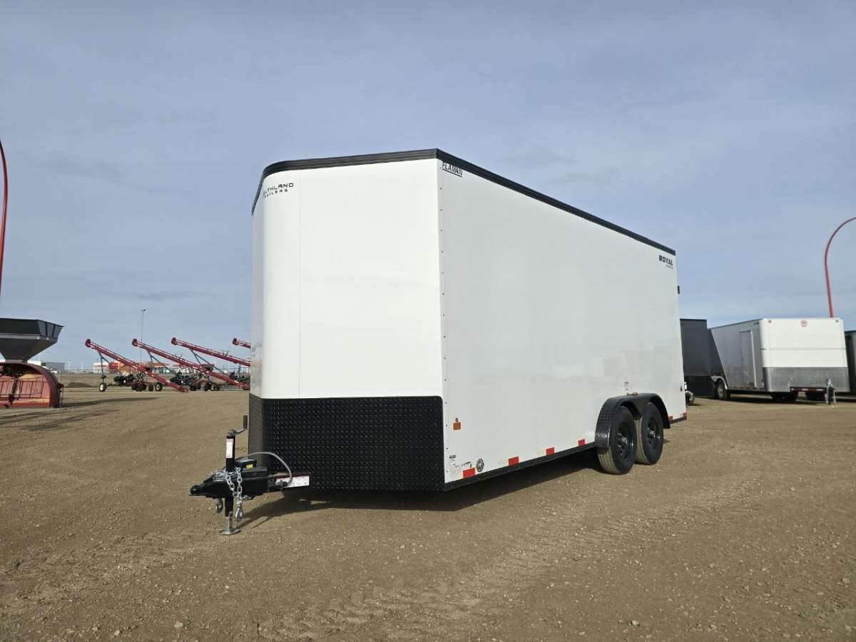 2026 Royal LCH 7'6" x 18' + V-Nose Cargo