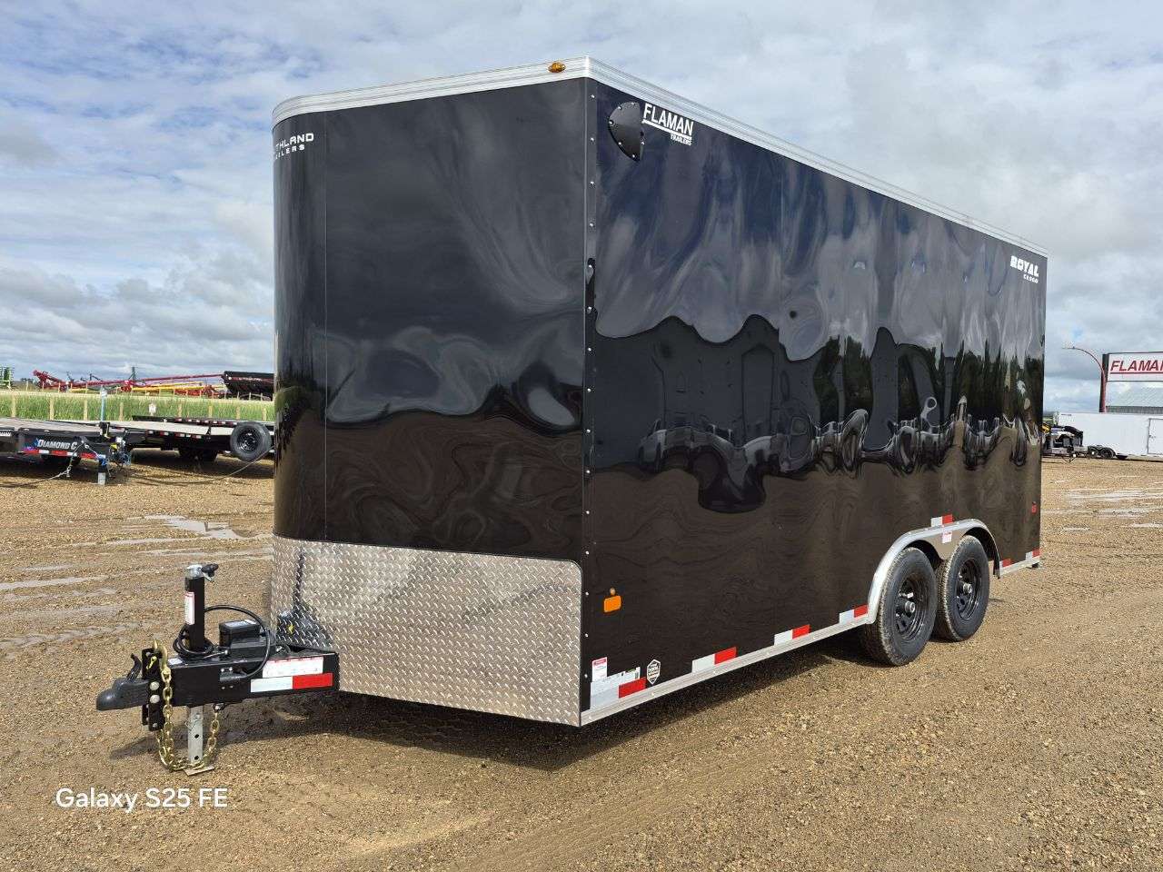 2026 Royal LCH 8'6" x 16' + V-Nose Cargo Trailer