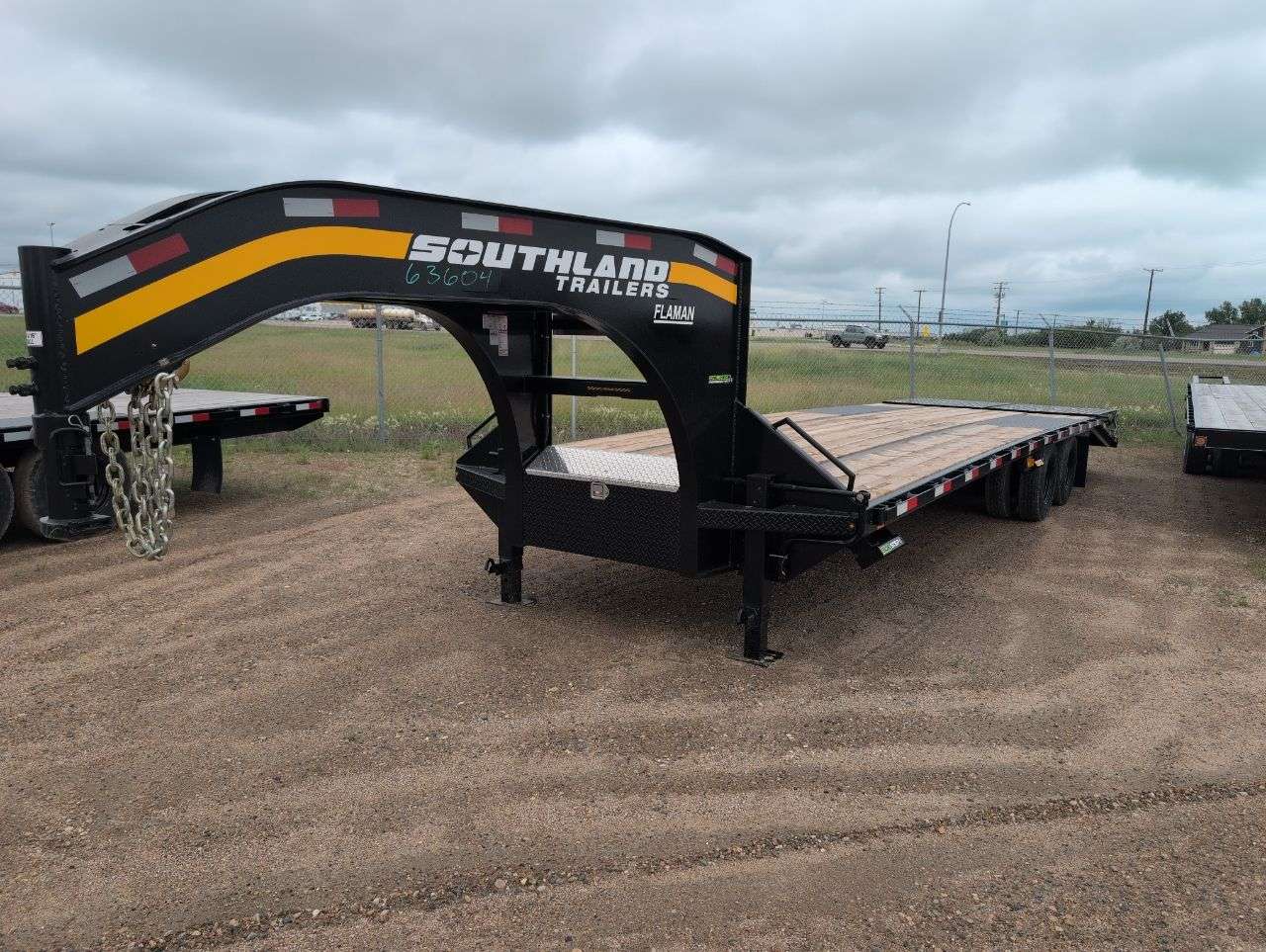 2026 Southland 24' + 6' BT GN Flat Deck Tandem 10K Trailer