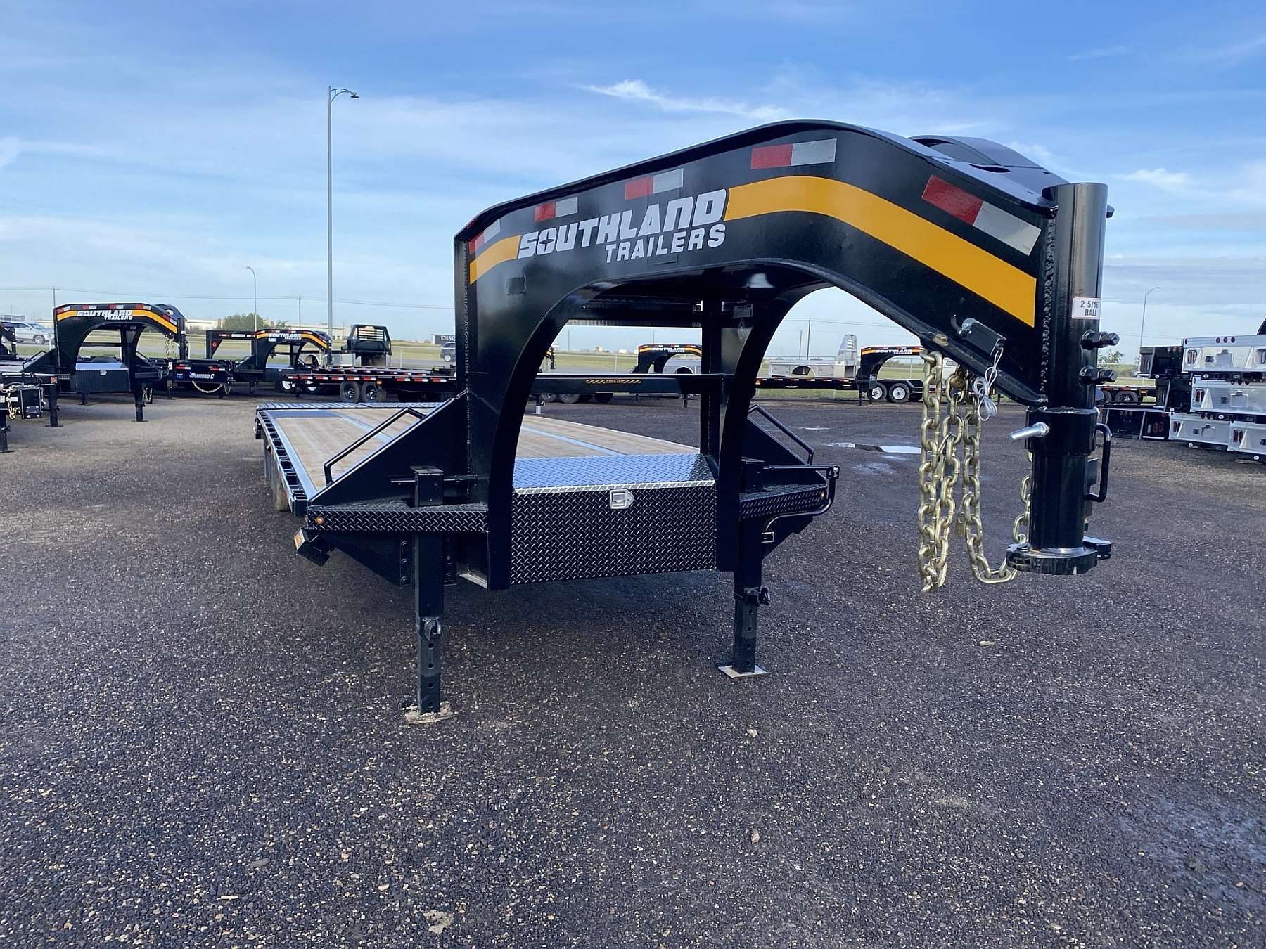 2026 Southland 26'+6' Gooseneck Trailer