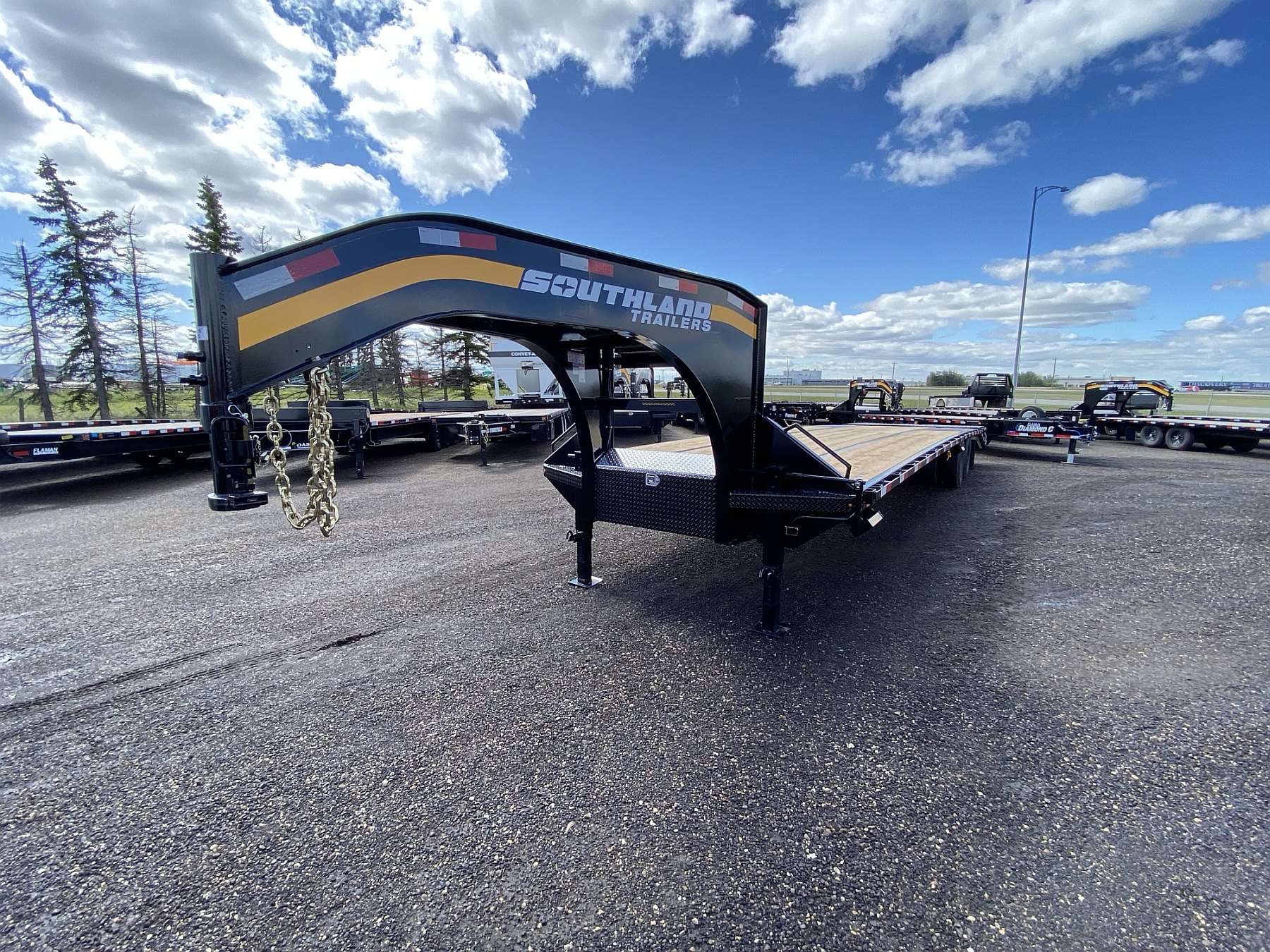 2026 Southland 30' + 6' Gooseneck Trailer