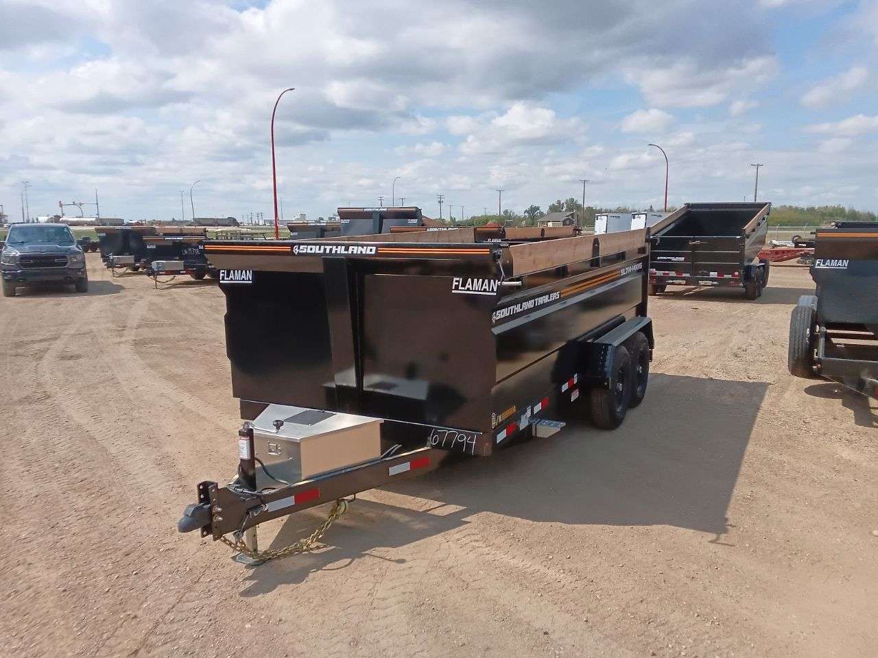 2026 Southland 7' x 14' High Side Dump Tandem 7K Trailer