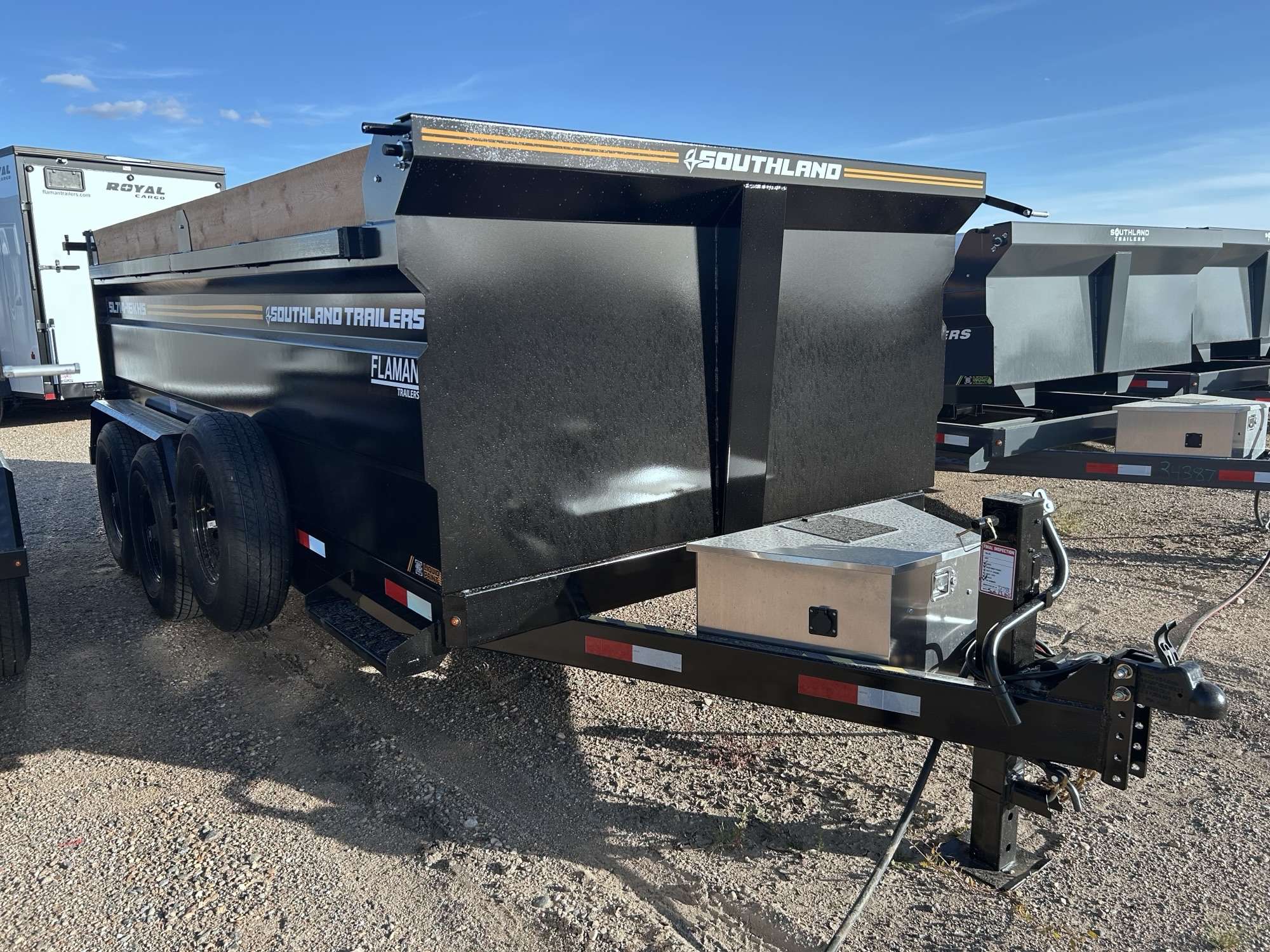 2026 Southland 7' x 14' High Side Dump Tandem 8K Trailer